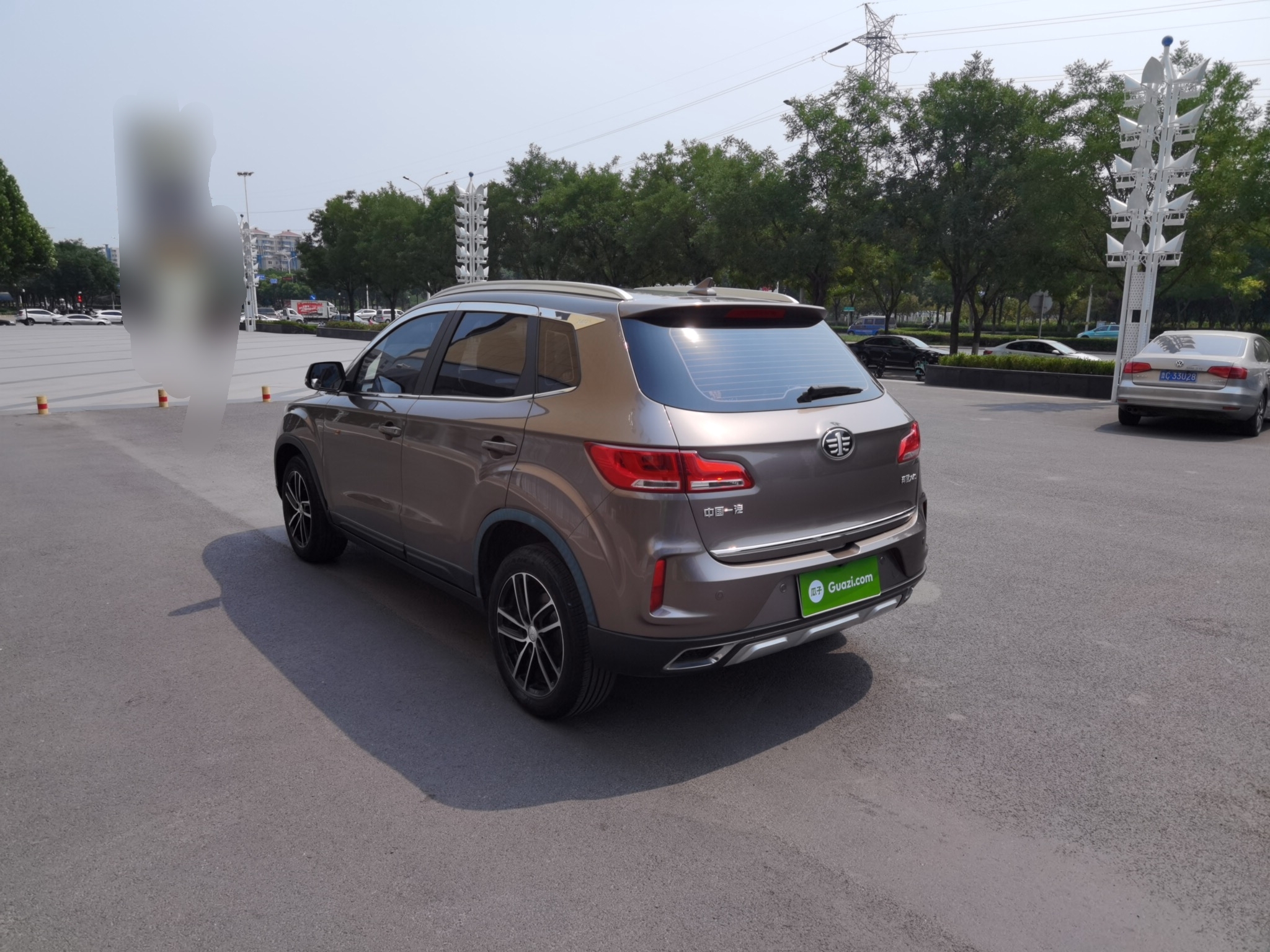 奔腾X40 2017款 1.6L 自动 豪华型 (国Ⅴ) 