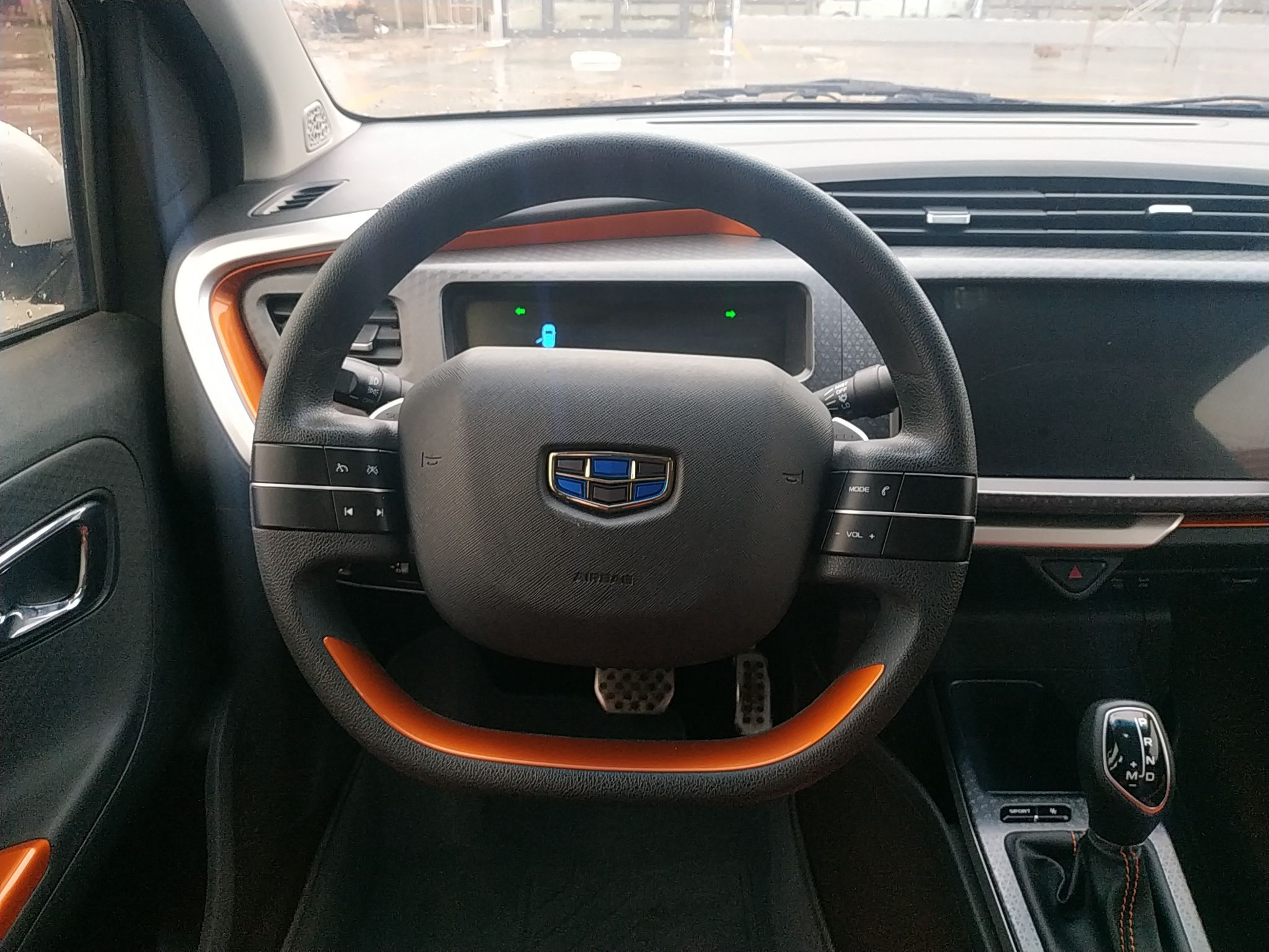 吉利远景x1 2017款 1.3l 自动 玩家版 (国Ⅴ)