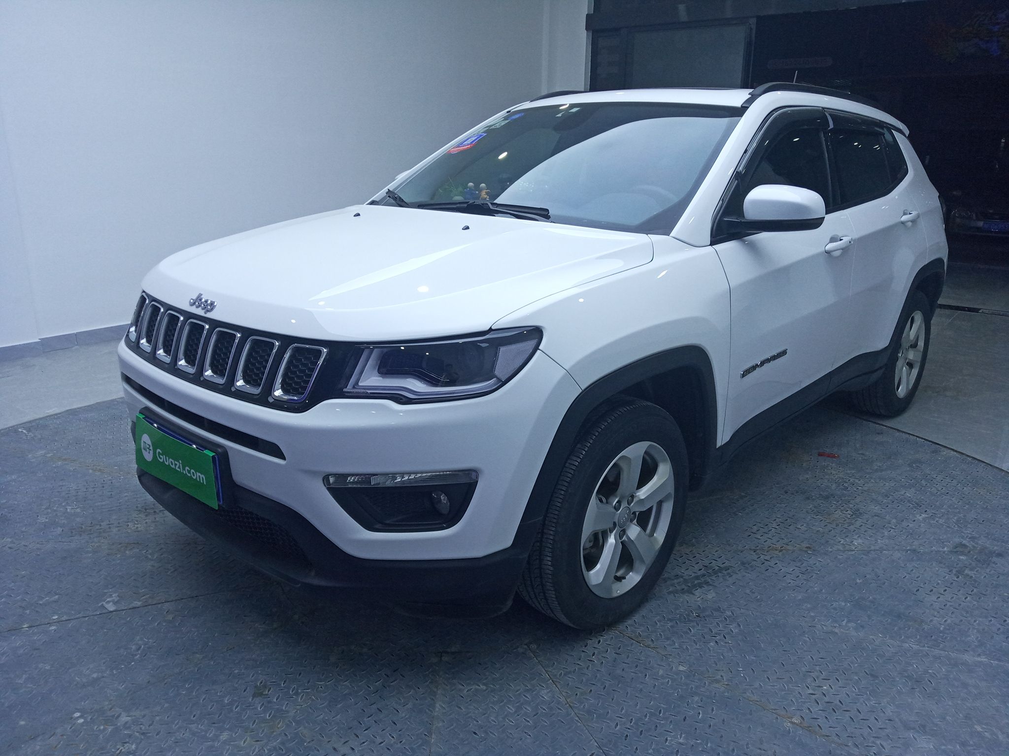 吉普指南者2017款14t自动200t家享版国Ⅴ