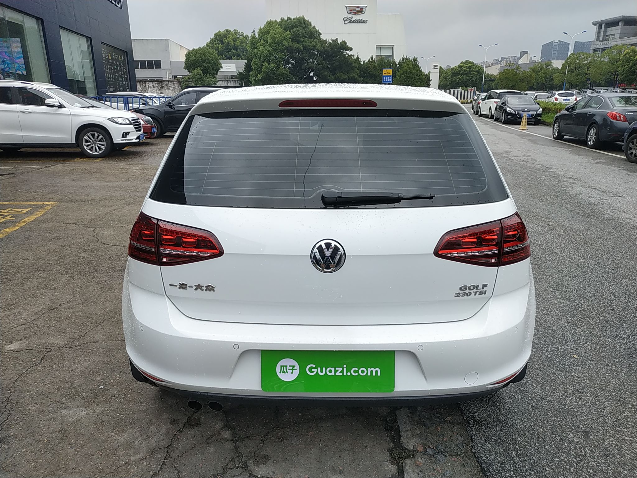 大众高尔夫2017款14t自动汽油230tsi舒适百万辆纪念版国Ⅴ
