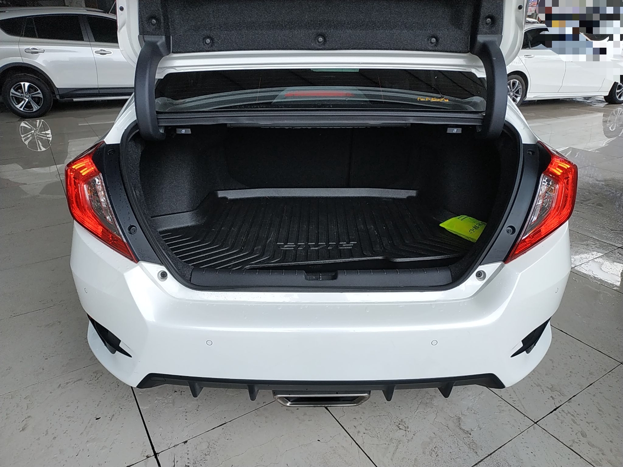 本田思域2019款15t自动燃动版220turbo国Ⅵ