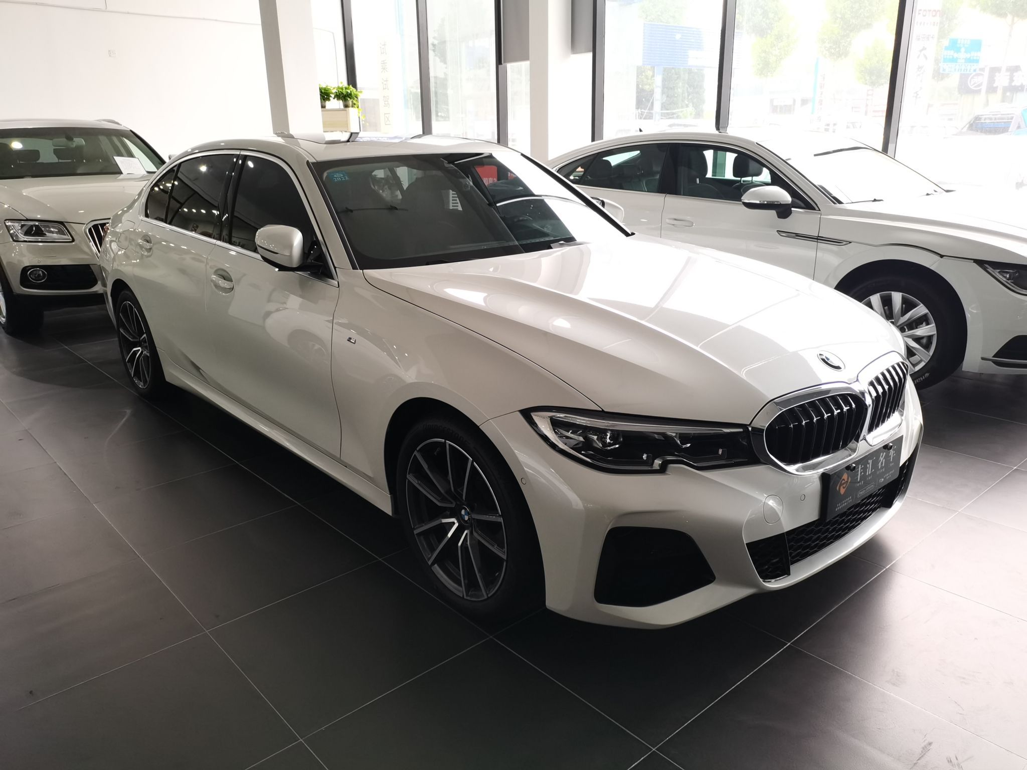 宝马3系325li2020款20t自动汽油m运动套装国Ⅵ