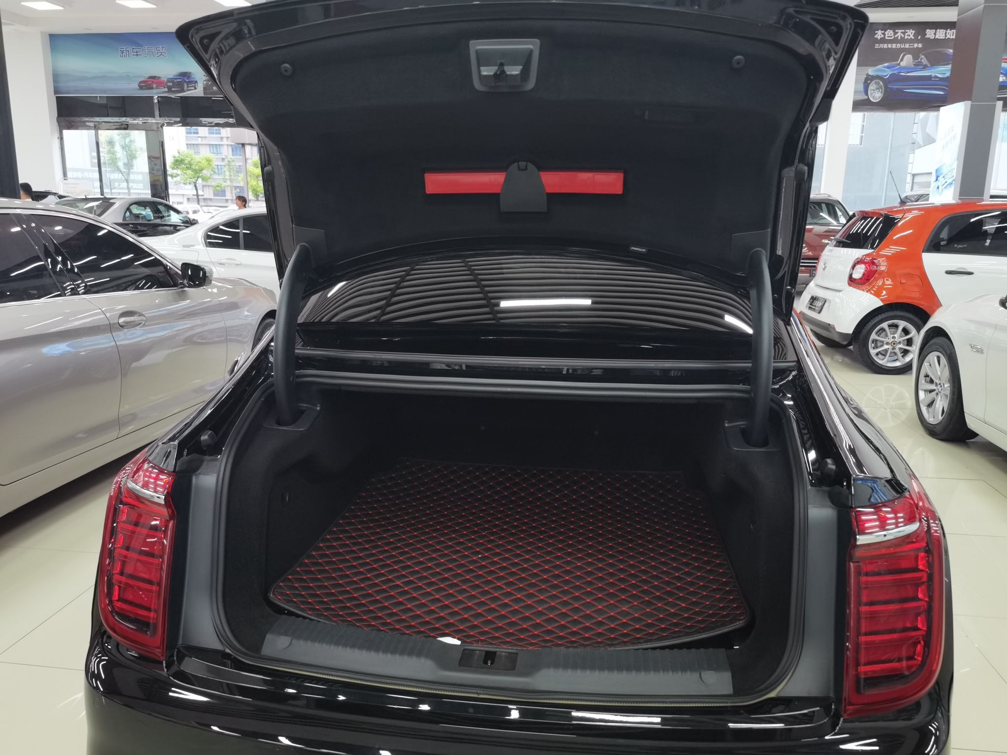 红旗h92020款20t自动智联旗享版国Ⅵ