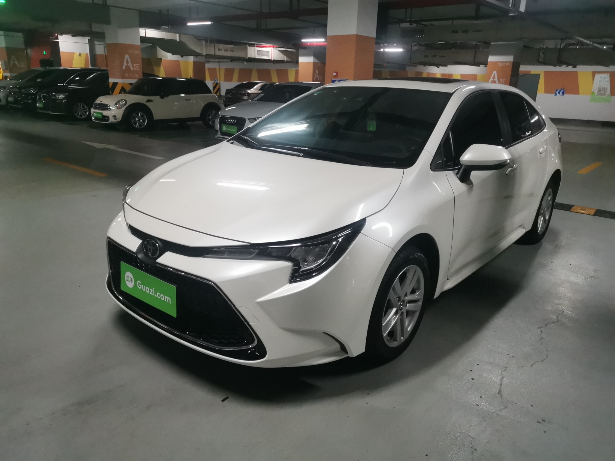 丰田雷凌 2019款 1.2t 自动 185t豪华版 (国Ⅵ)