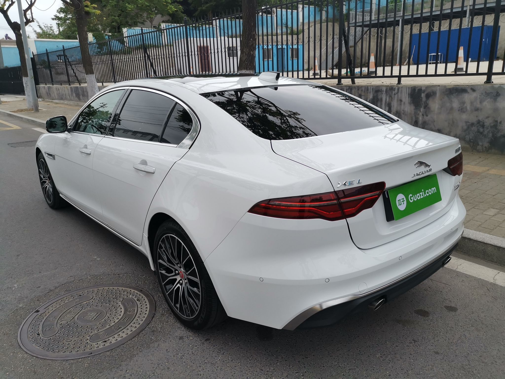 捷豹xel2020款20t自动后驱250ps科技优雅版se国Ⅵ