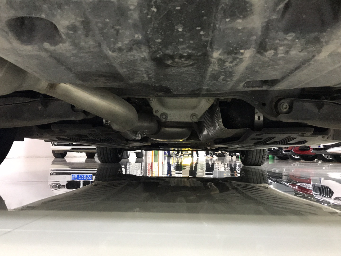 奔驰c级c260l2021款15t自动运动星耀臻藏版国Ⅵ