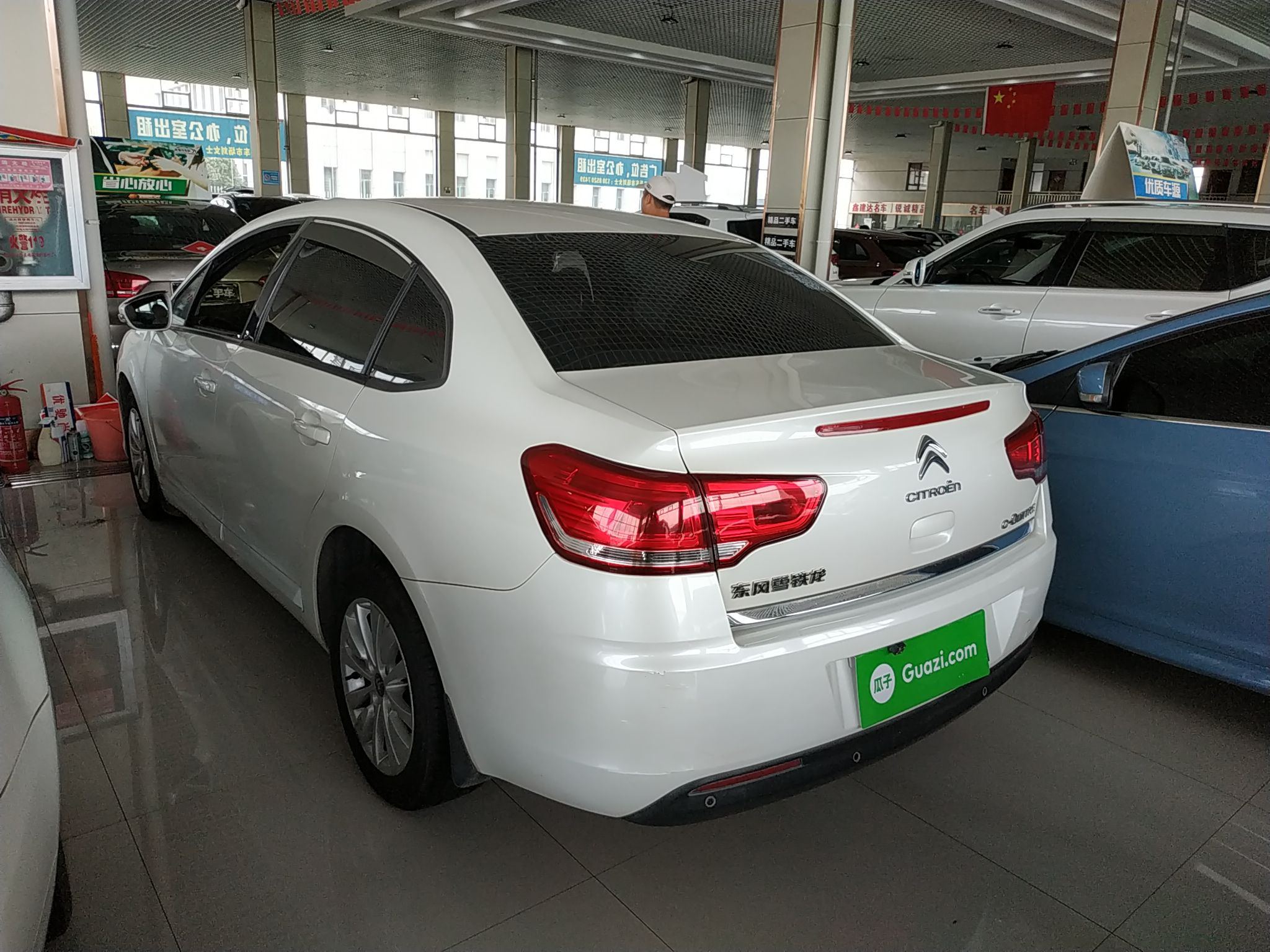 雪铁龙世嘉 2013款 1.6L 自动 4门5座三厢车 品尚型 (国Ⅳ) 