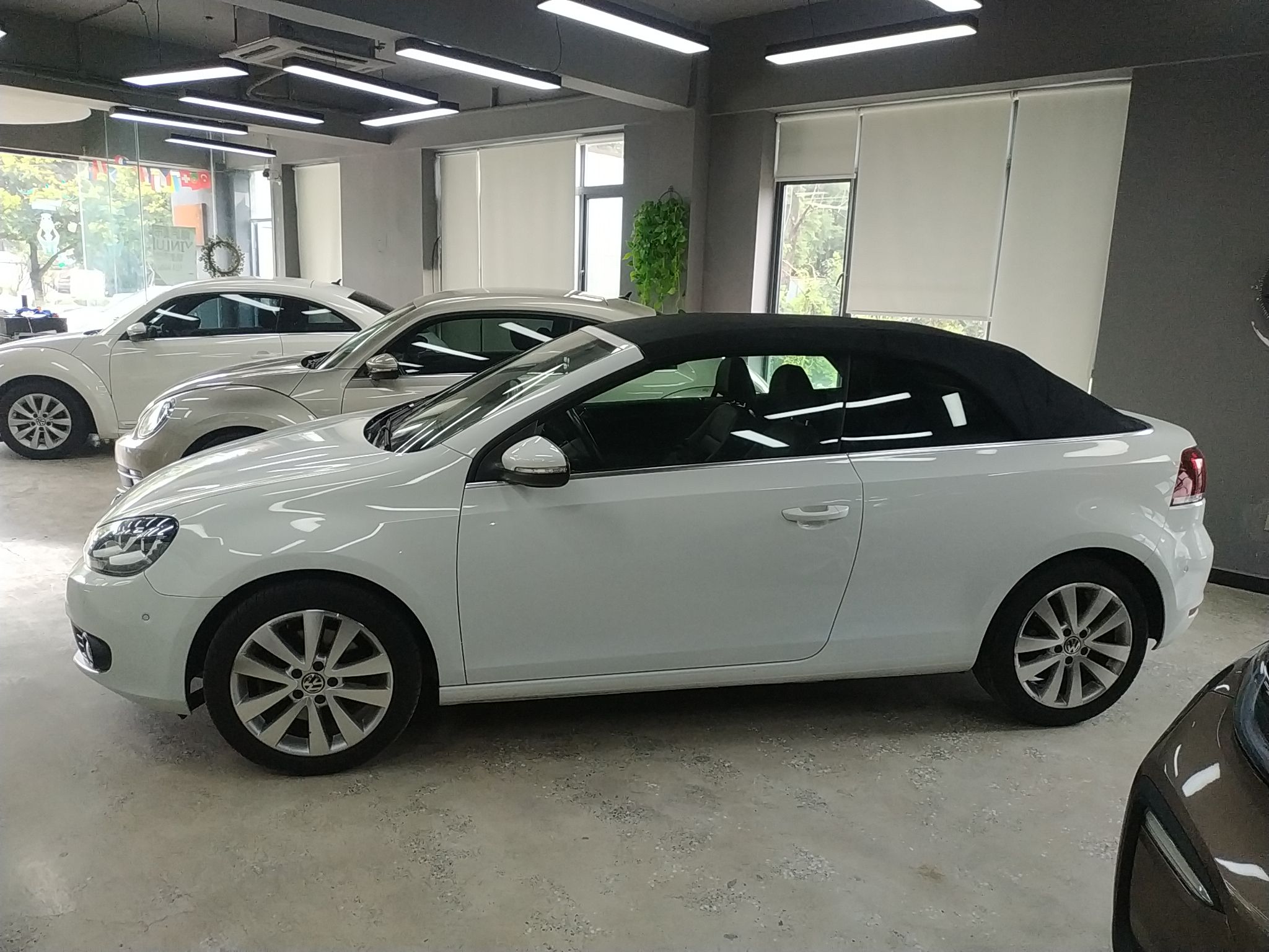 高尔夫敞篷(大众eos和高尔夫敞篷)