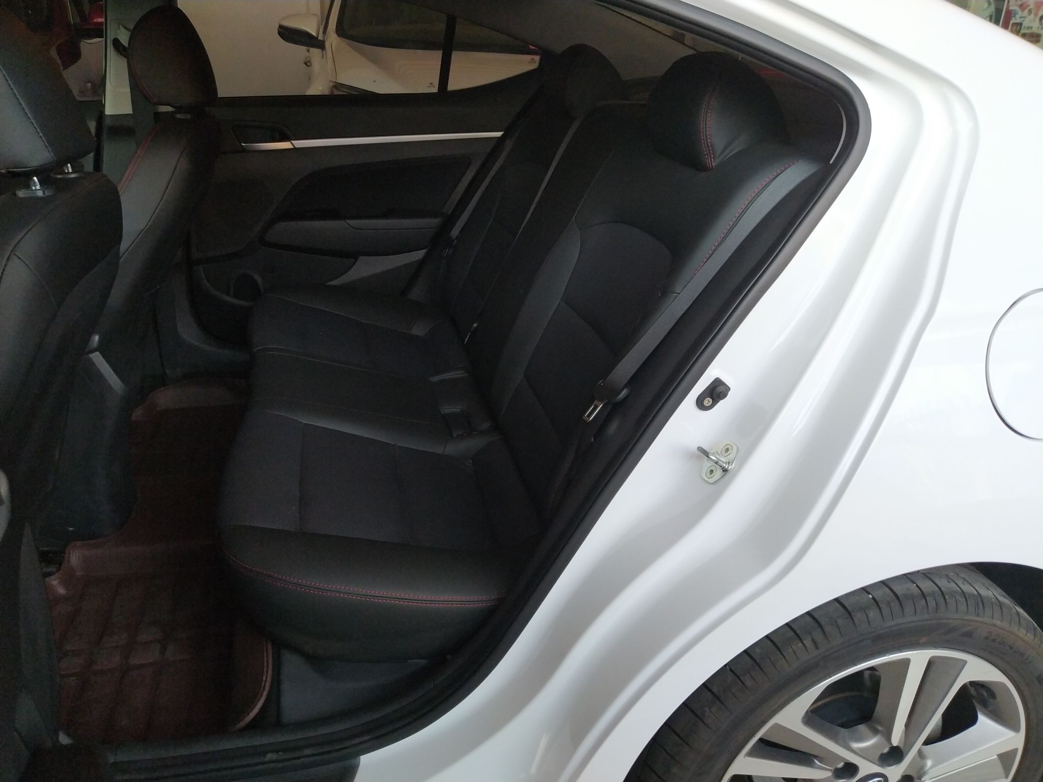 现代领动 2016款 1.6l 自动 智炫精英型 (国Ⅴ)