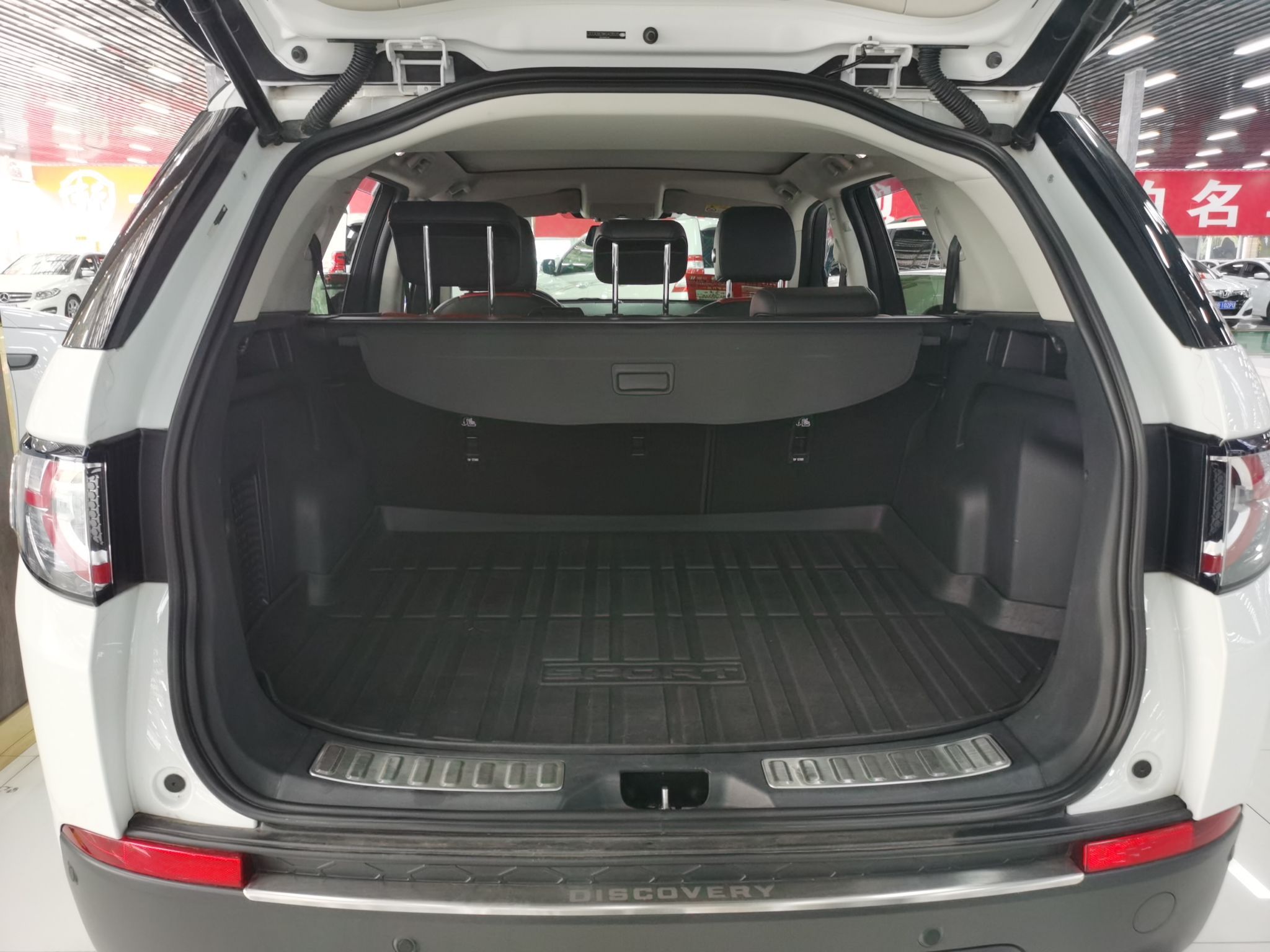 路虎发现神行 2019款 2.0T 自动 PURE版 (国Ⅴ) 