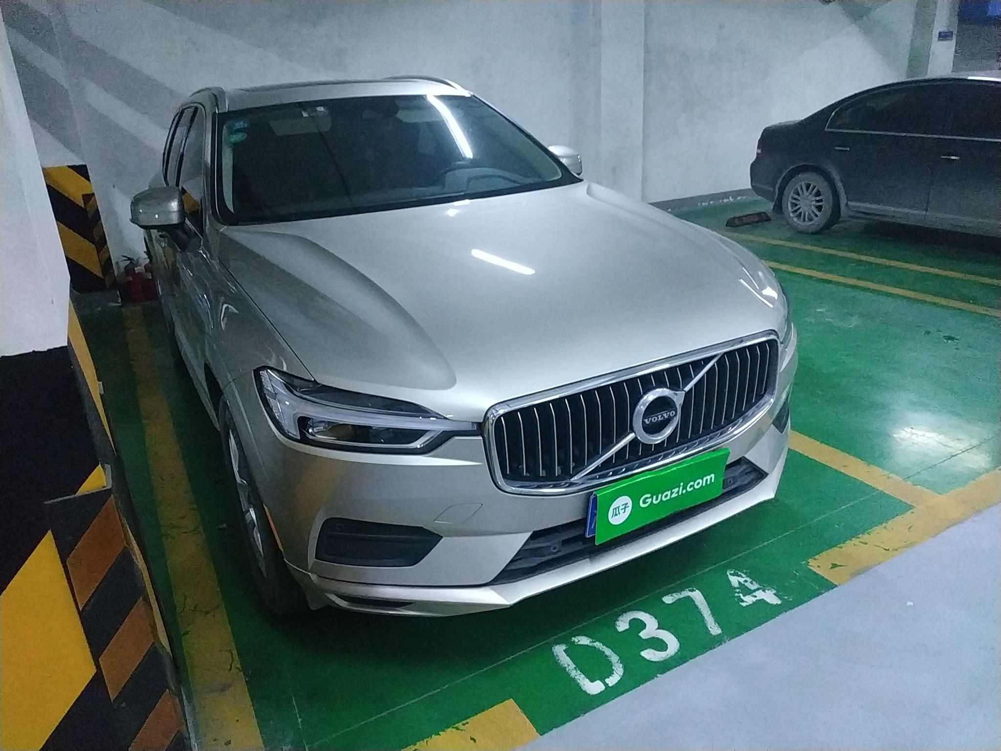 沃尔沃XC60 T5 2019款 2.0T 自动 智逸版 (国Ⅴ) 