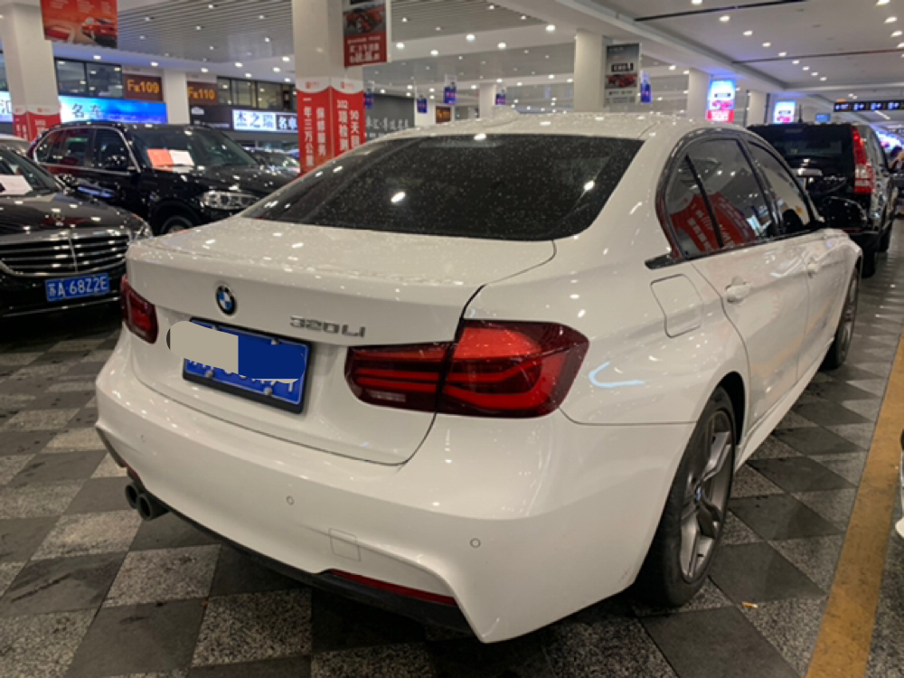 宝马3系 320Li 2018款 2.0T 自动 汽油 M运动曜夜版 (国Ⅴ) 