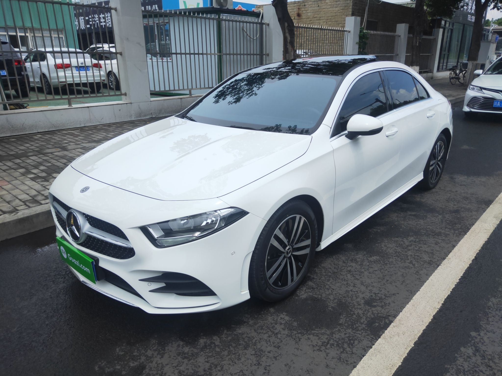 奔驰a级 a180l 2020款 1.3t 自动 运动轿车版 (国Ⅵ)