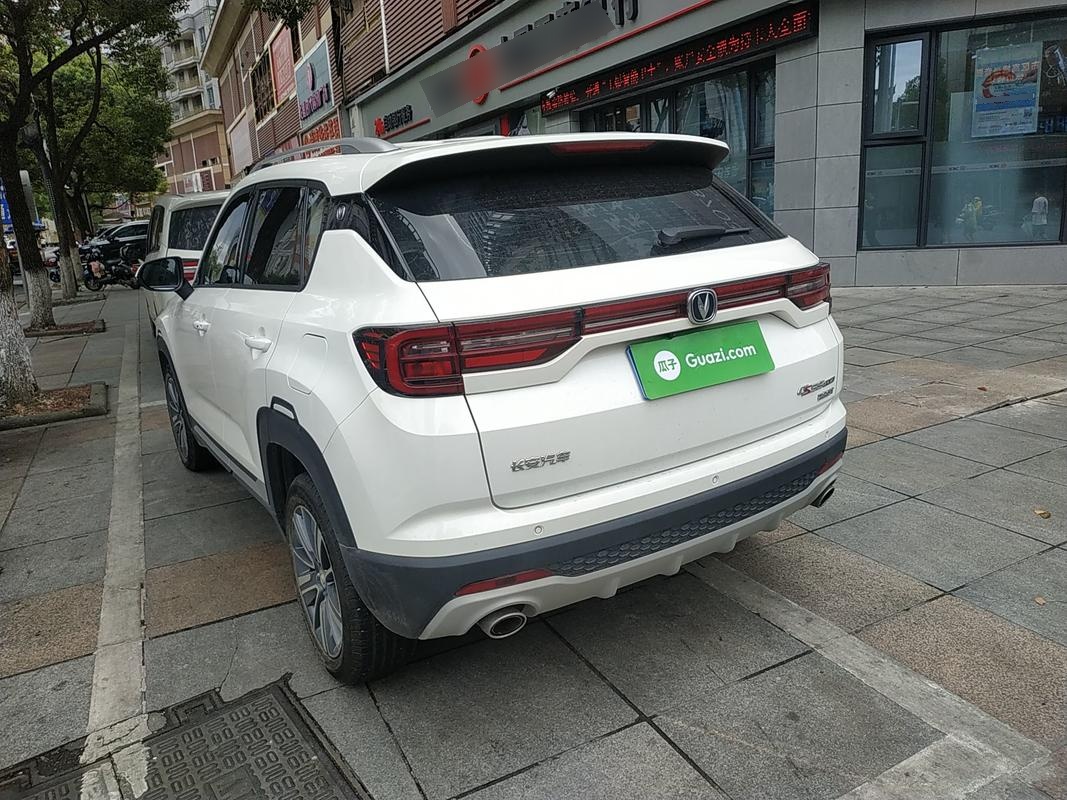 长安cs35plus2020款14t自动悦联蓝鲸版国Ⅵ