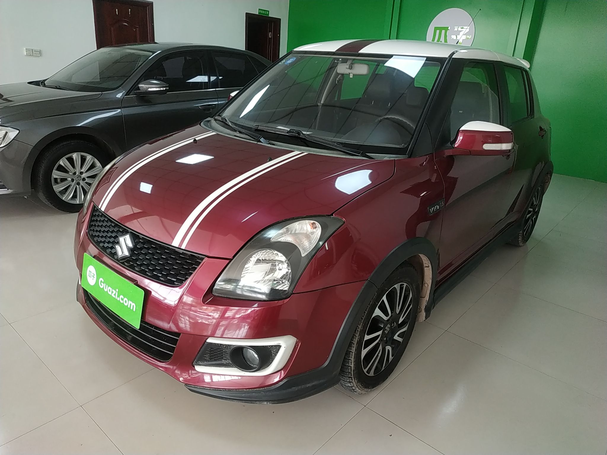 铃木雨燕 2013款 1.5l 自动 20周年限量型 (国Ⅳ)