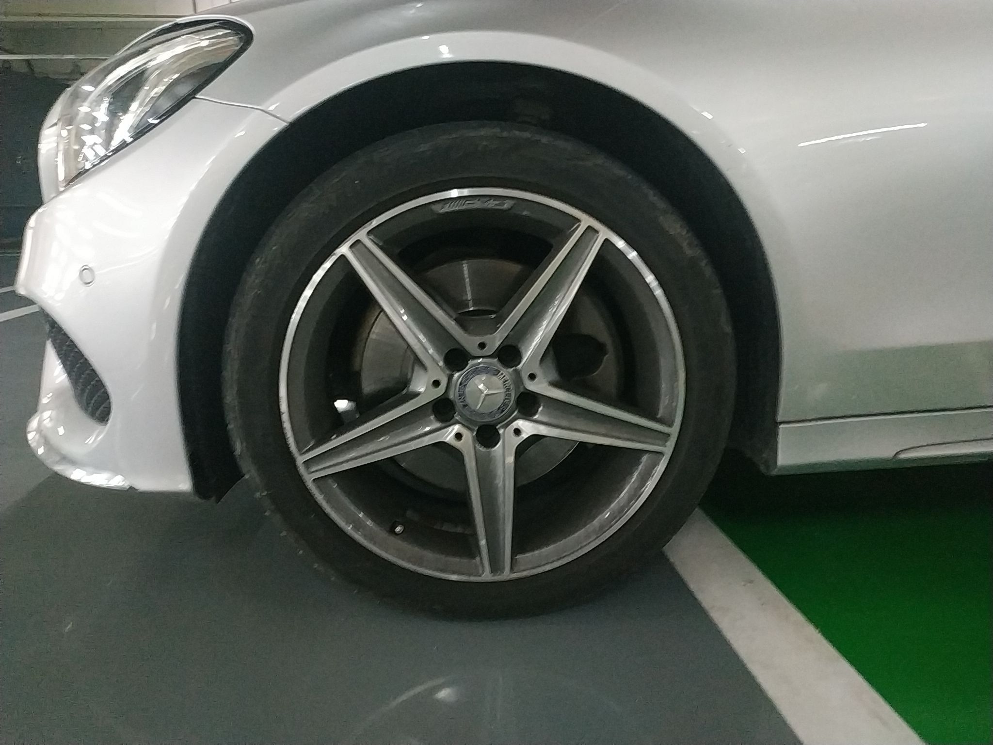 奔驰C级 C300L 2015款 2.0T 自动 运动型 (国Ⅴ) 