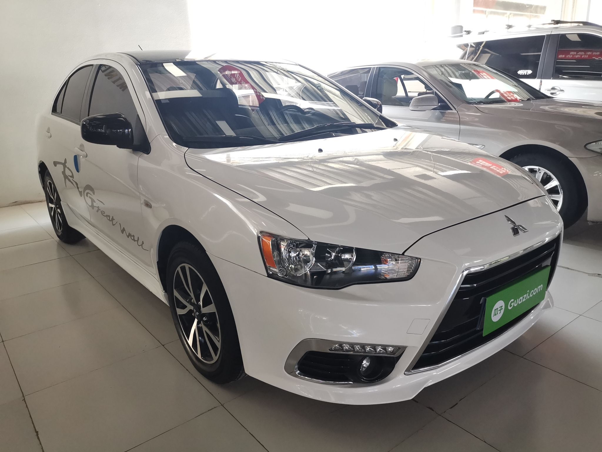 三菱翼神2016款18l自动黑白复刻版国Ⅴ