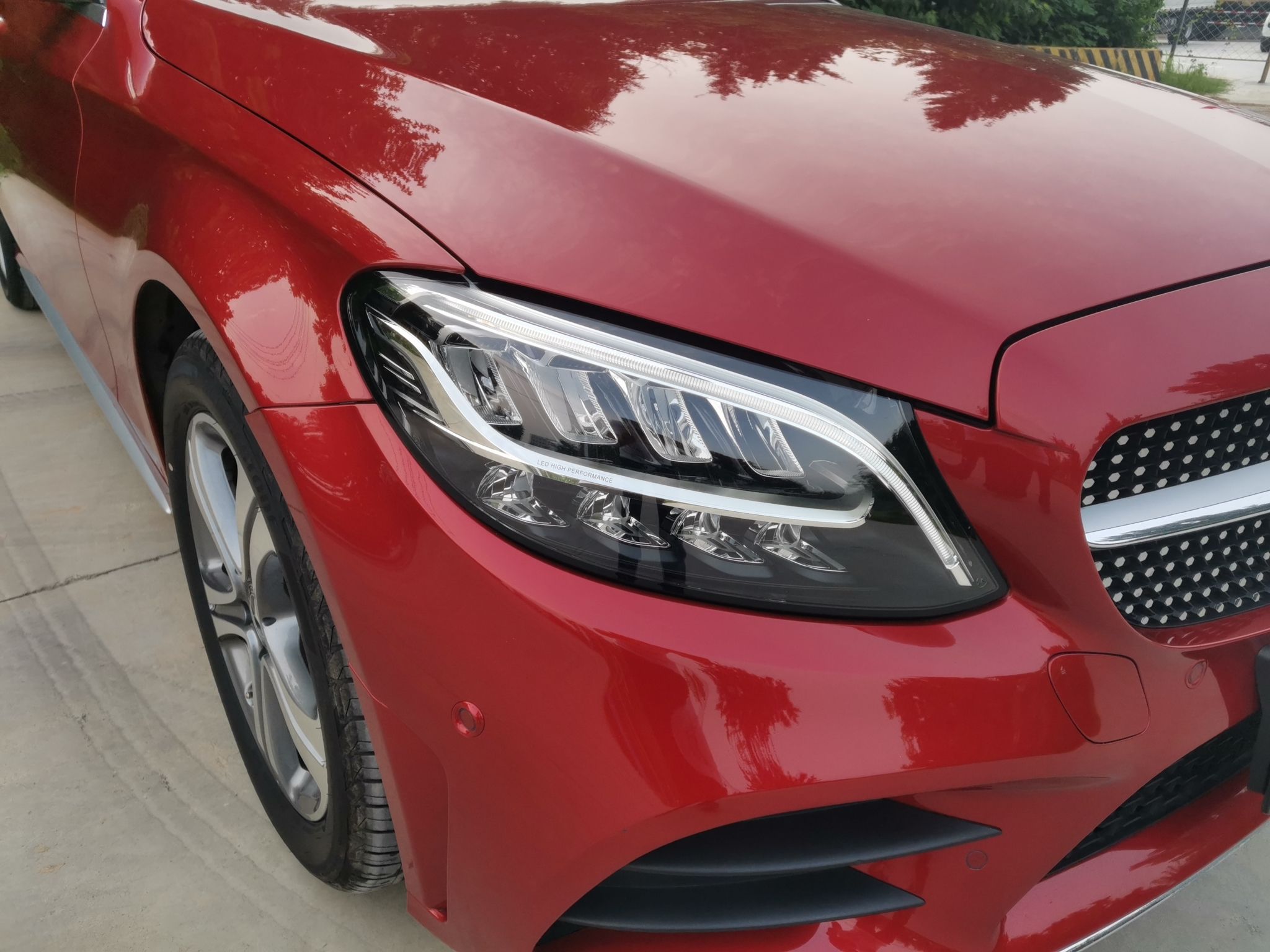 奔驰c级c260l2019款15t自动运动版国Ⅴ