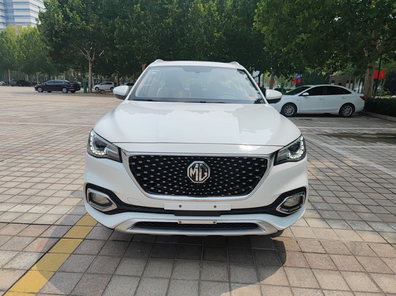 名爵hs 2020款 1.5t 自动 20t超豪版 (国Ⅵ)