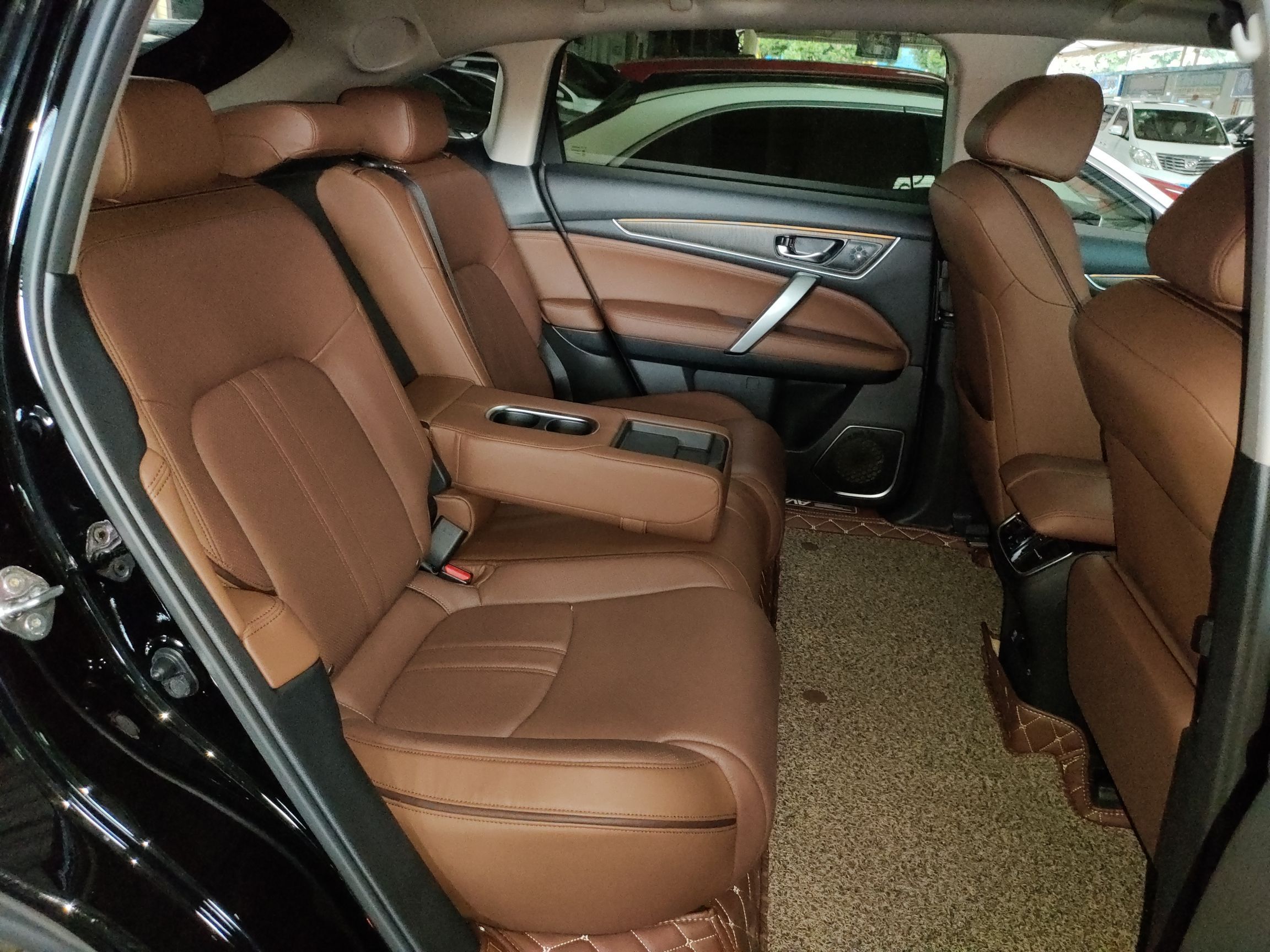 本田冠道2020款20t自动370turbo尊享版国Ⅵ