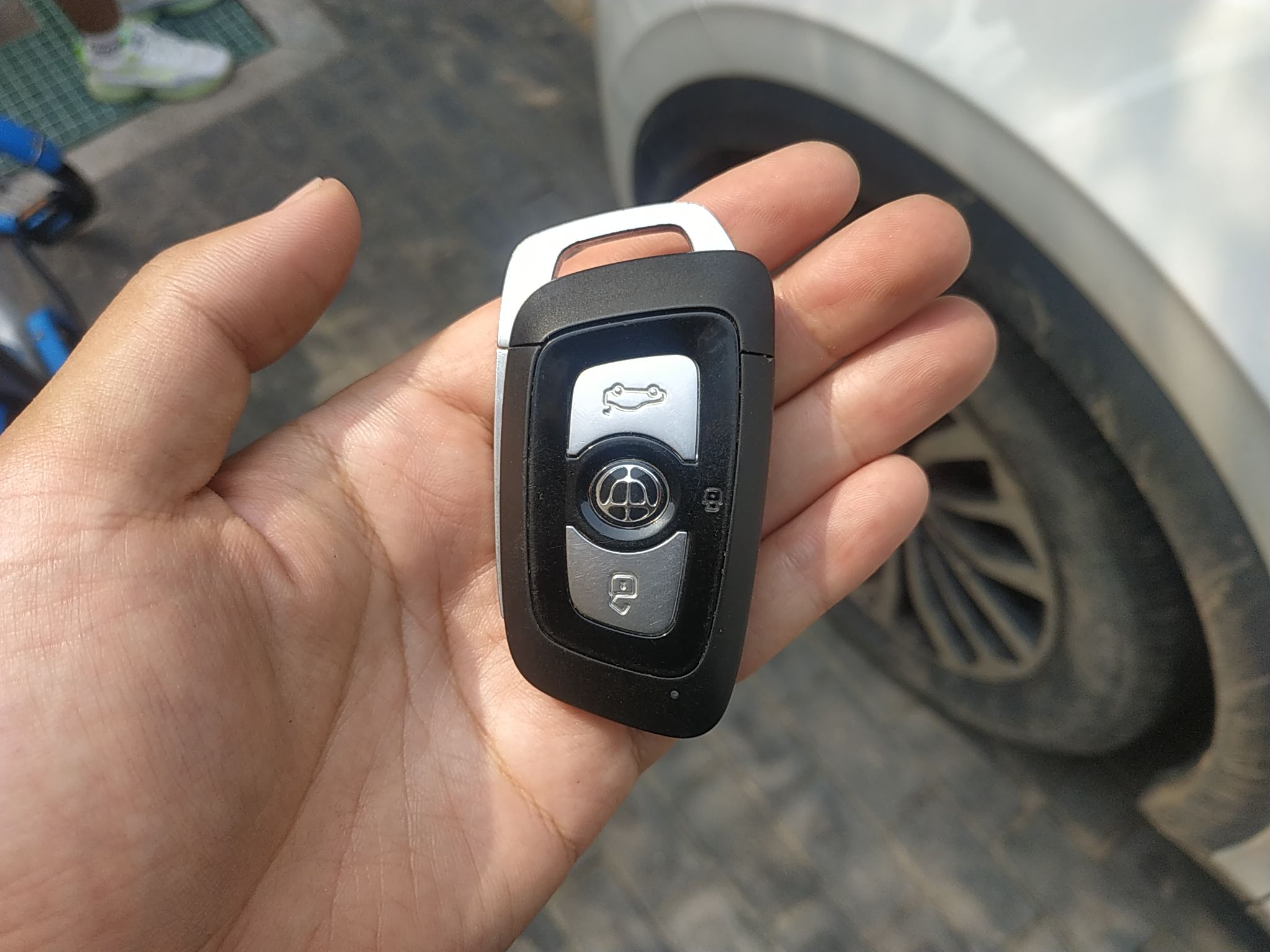 中华v62018款15t手动前驱尊贵型国Ⅴ