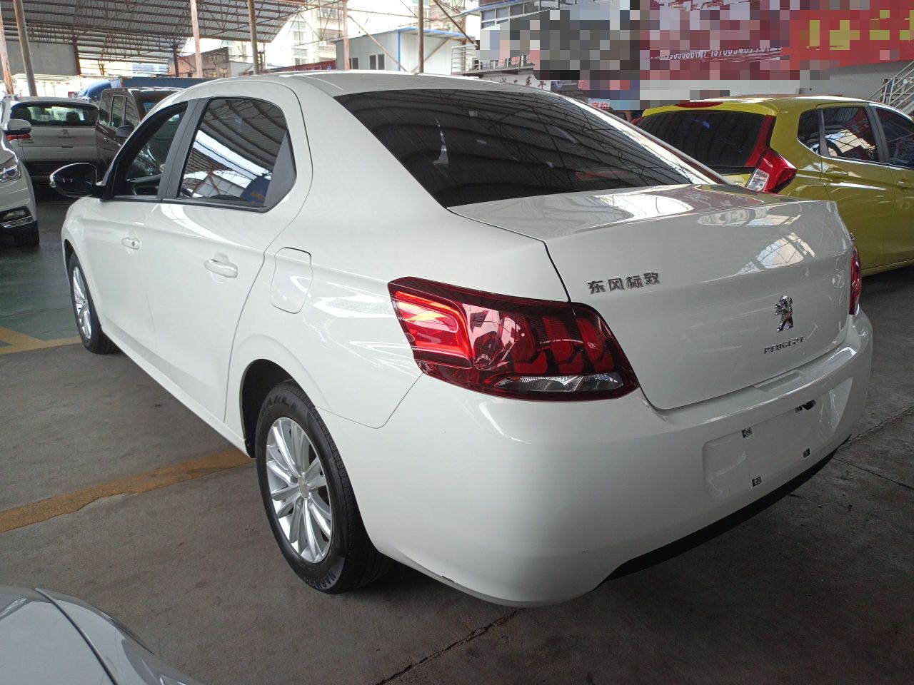 标致3012018款16l手动舒适版国Ⅴ