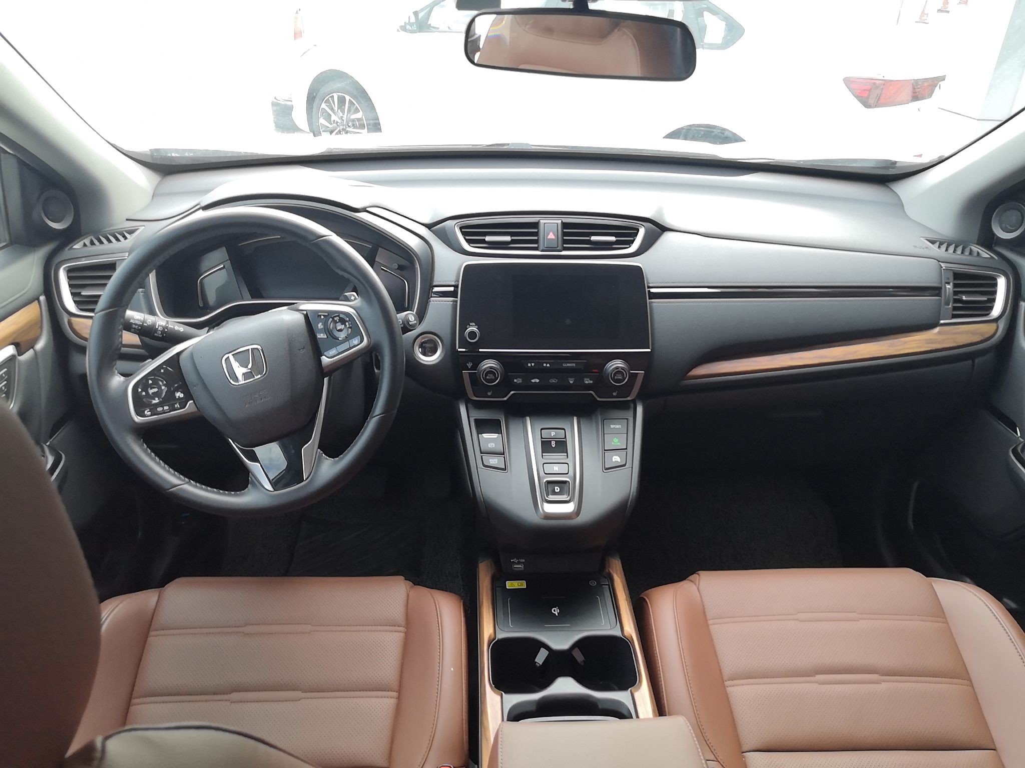 本田crv2021款20l自动四驱锐净享版国Ⅵ