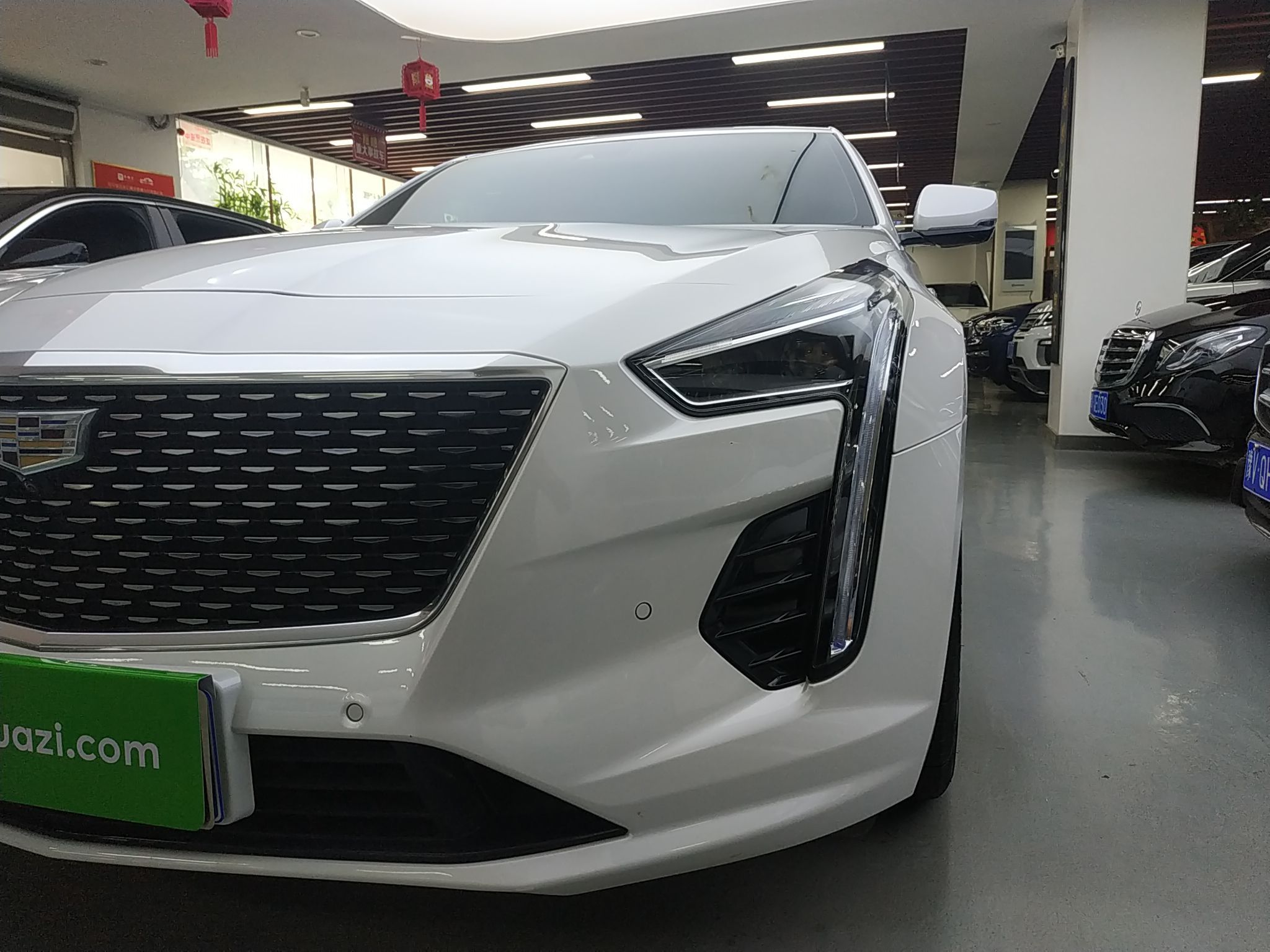 凯迪拉克ct62019款20t自动28t豪华型国Ⅵ