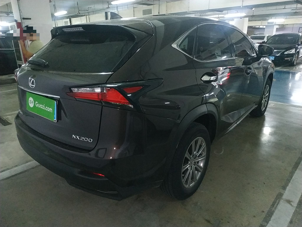 雷克萨斯nx200进口2015款20l自动锋行版