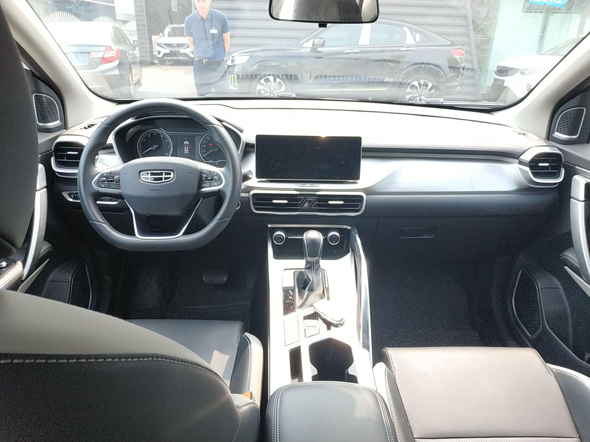 吉利缤越pro2020款14t自动240t猎手国Ⅵ