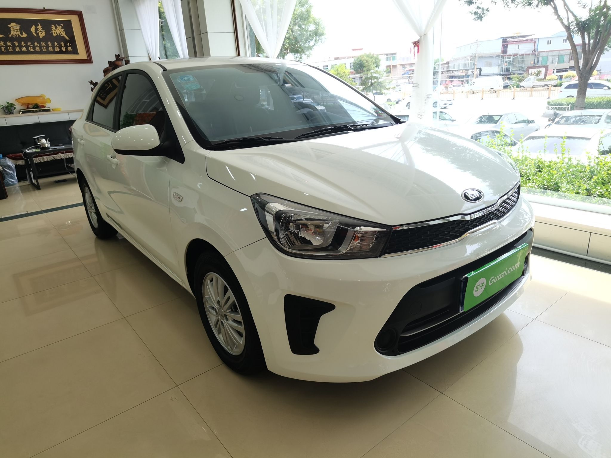 起亚焕驰2020款14l自动前驱改款舒适天窗版国Ⅵ