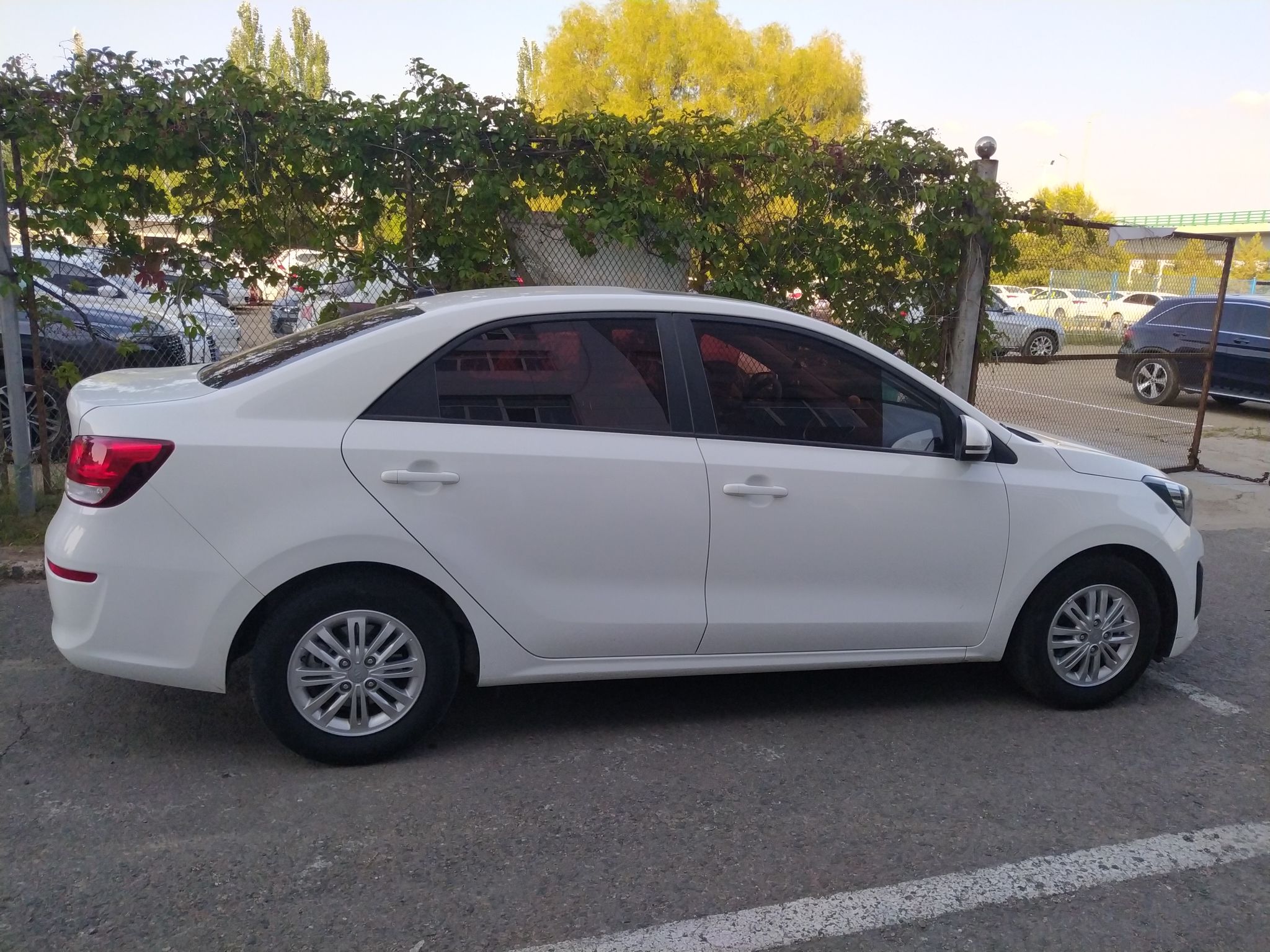 起亚焕驰2019款14l自动前驱智享版value国Ⅵ