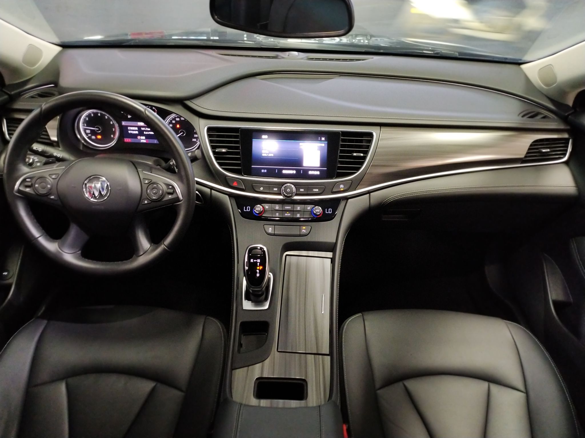 别克君越2021款15t自动552t豪华型国Ⅵ