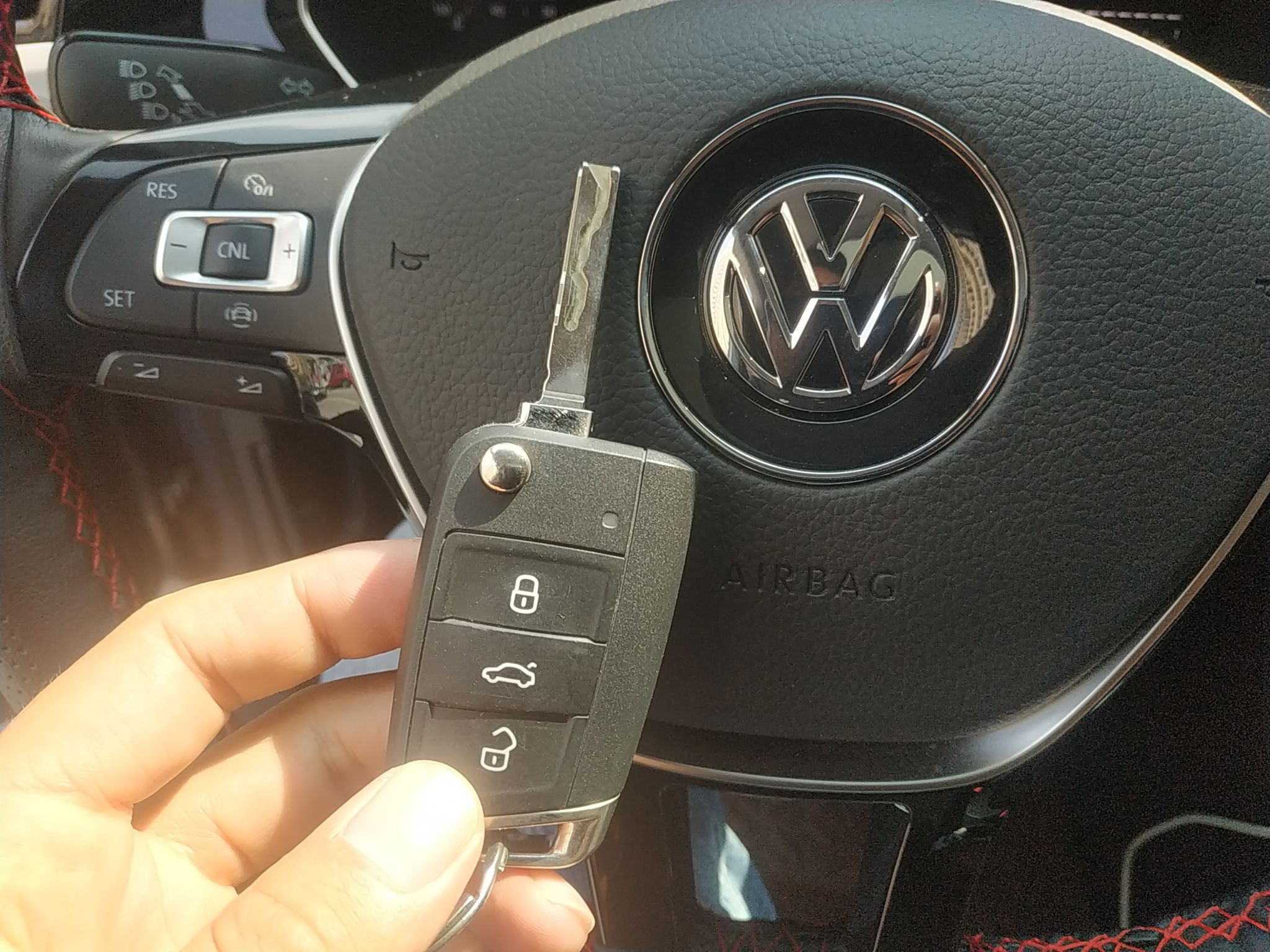 大众速腾2021款14t自动t280tsi舒适智联版国Ⅵ