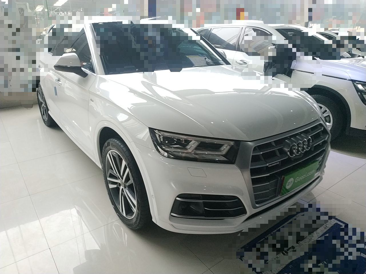 奥迪Q5L 45TFSI 2018款 2.0T 自动 尊享豪华运动型 (国Ⅴ) 