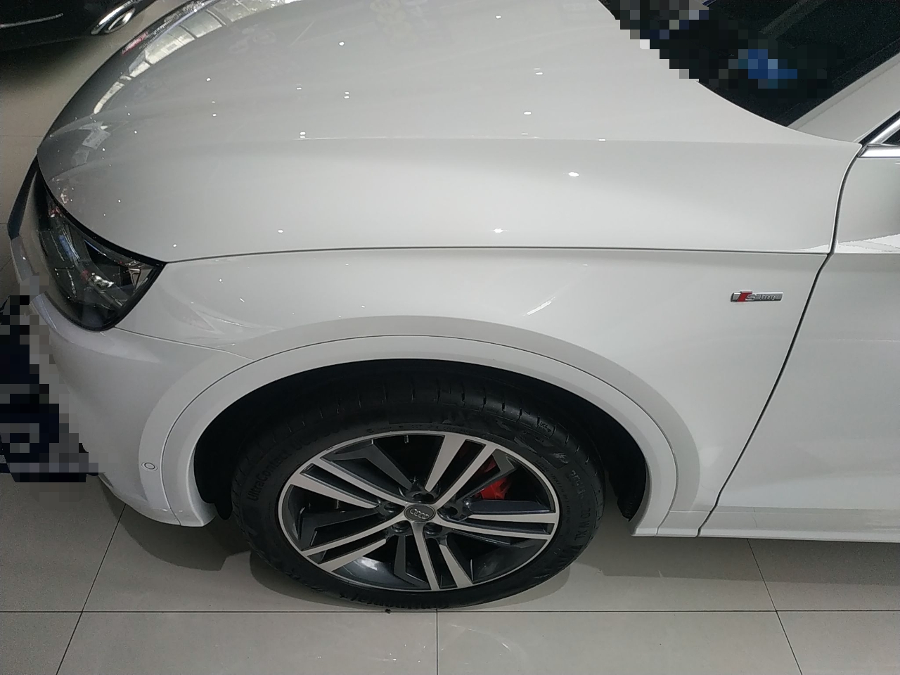 奥迪Q5L 45TFSI 2018款 2.0T 自动 尊享豪华运动型 (国Ⅴ) 