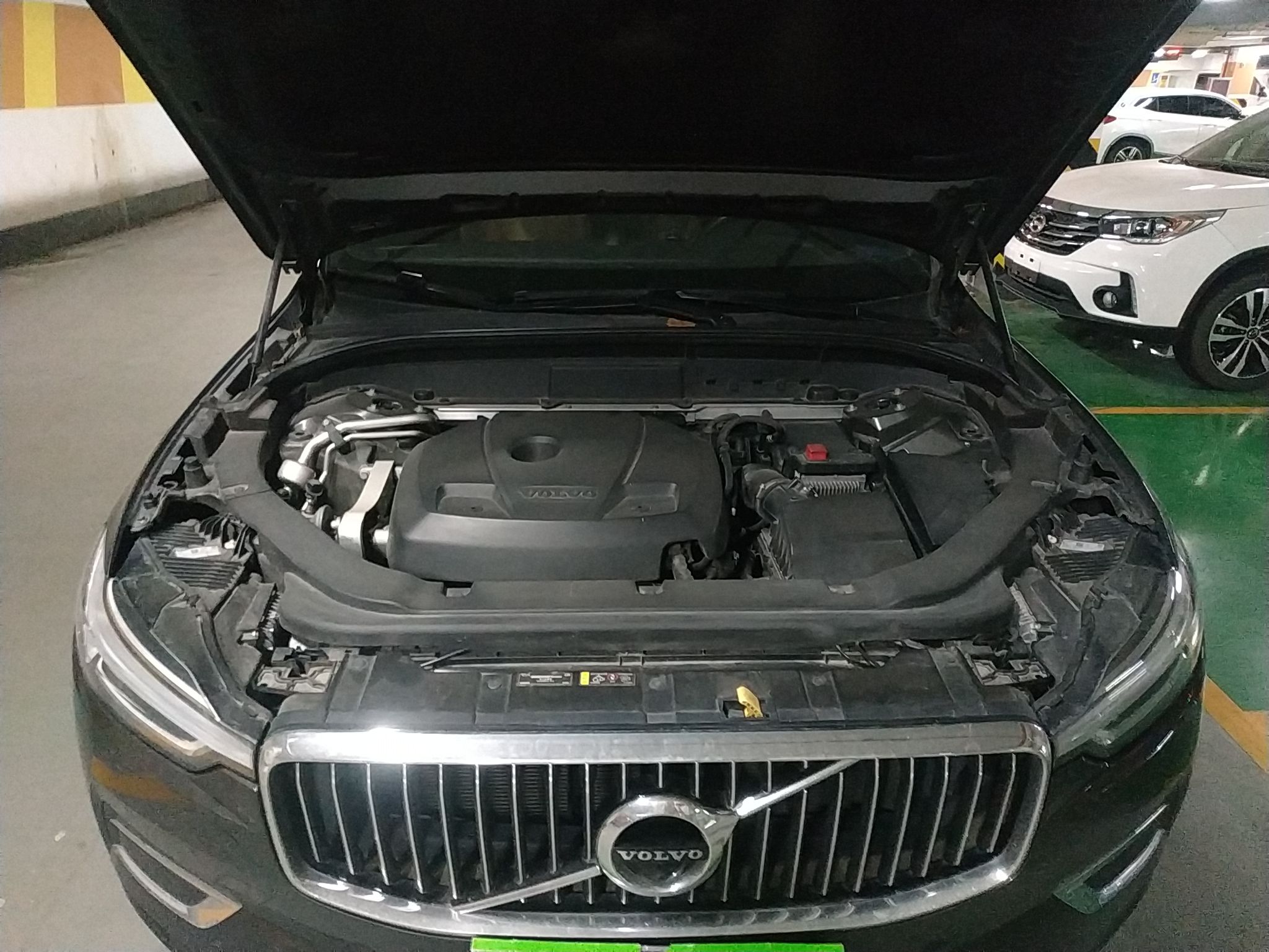 沃尔沃XC60 T5 2018款 2.0T 自动 智雅豪华版 (国Ⅴ) 