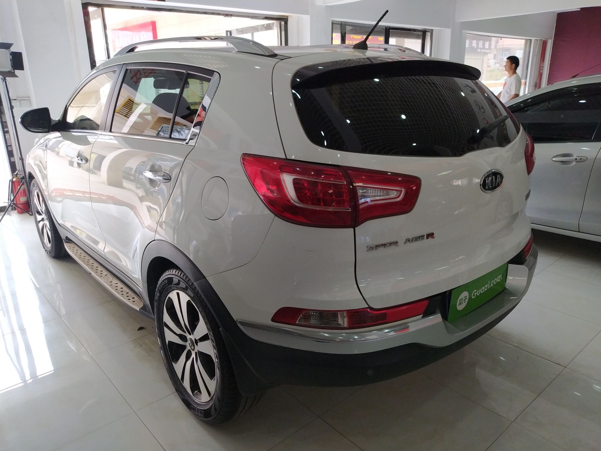 起亚智跑 2012款 2.0L 自动 前驱 NAVI (国Ⅳ) 