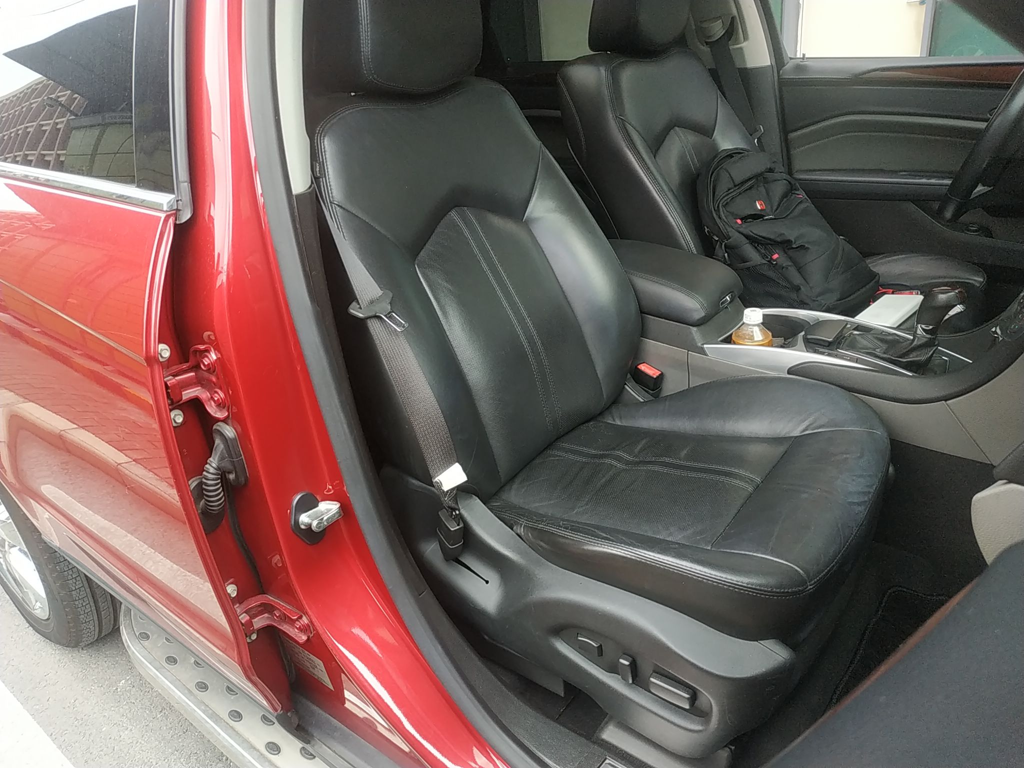 凯迪拉克SRX 2011款 3.0L 旗舰型(进口)