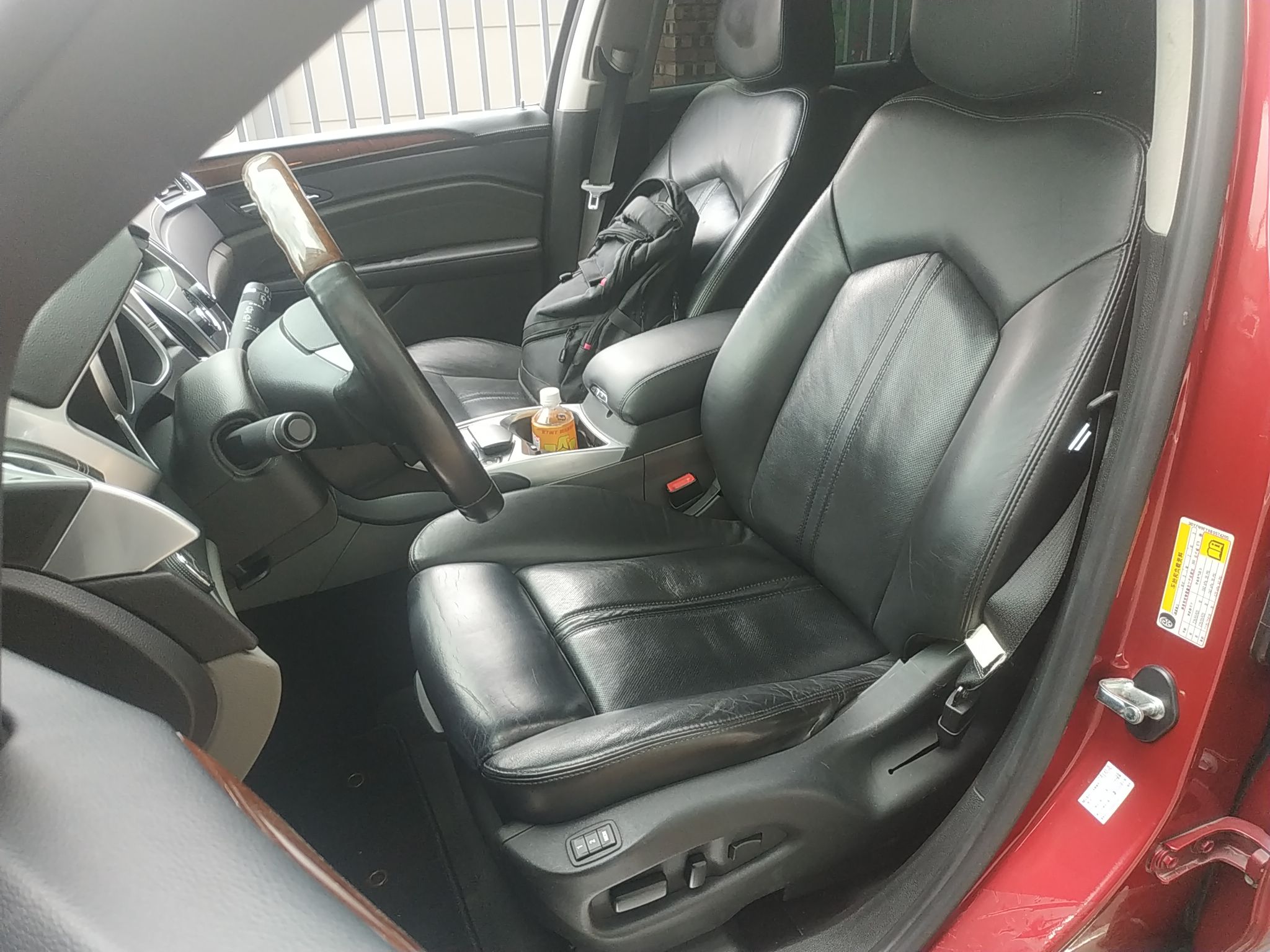 凯迪拉克SRX 2011款 3.0L 旗舰型(进口)