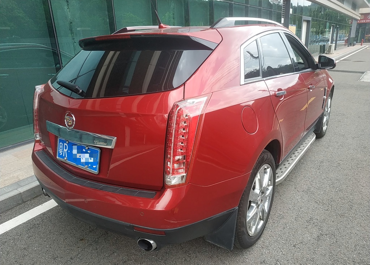 凯迪拉克SRX 2011款 3.0L 旗舰型(进口)