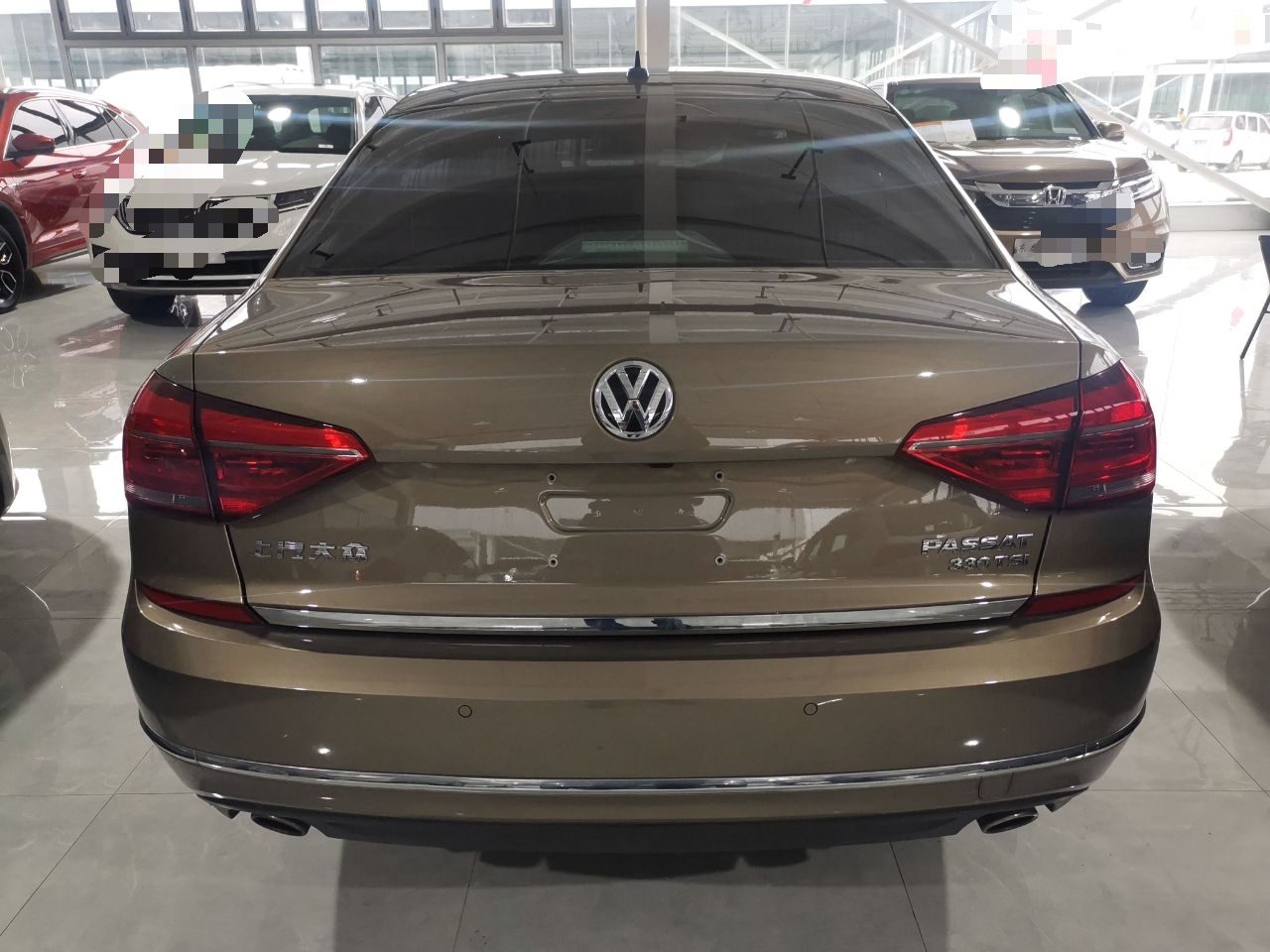 大众帕萨特 2017款 1.8t 自动 汽油 330tsi御尊版 (国Ⅴ)