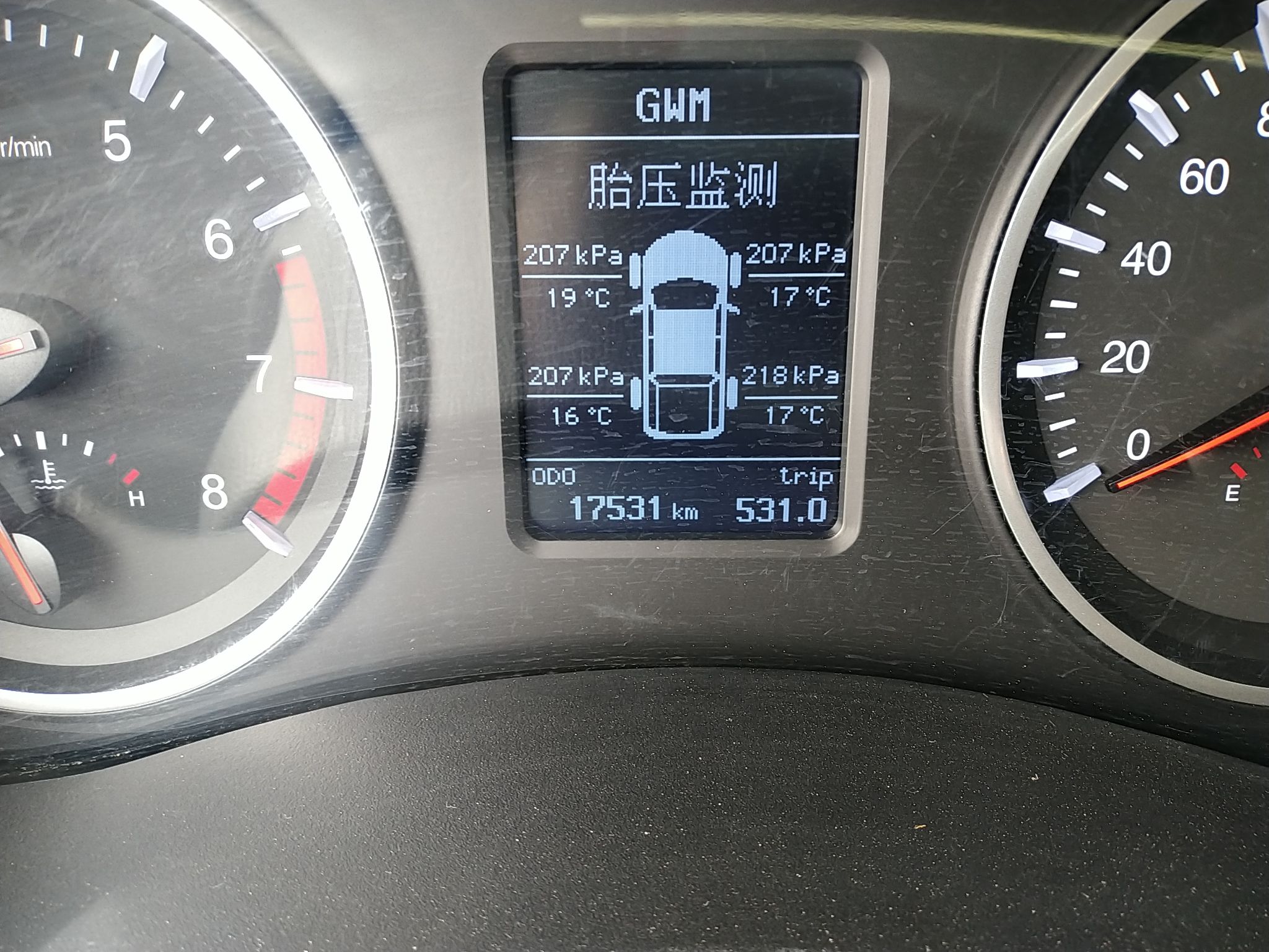 长城风骏 2017款 2.4L 手动 汽油 欧洲版精英型大双排 (国Ⅴ) 