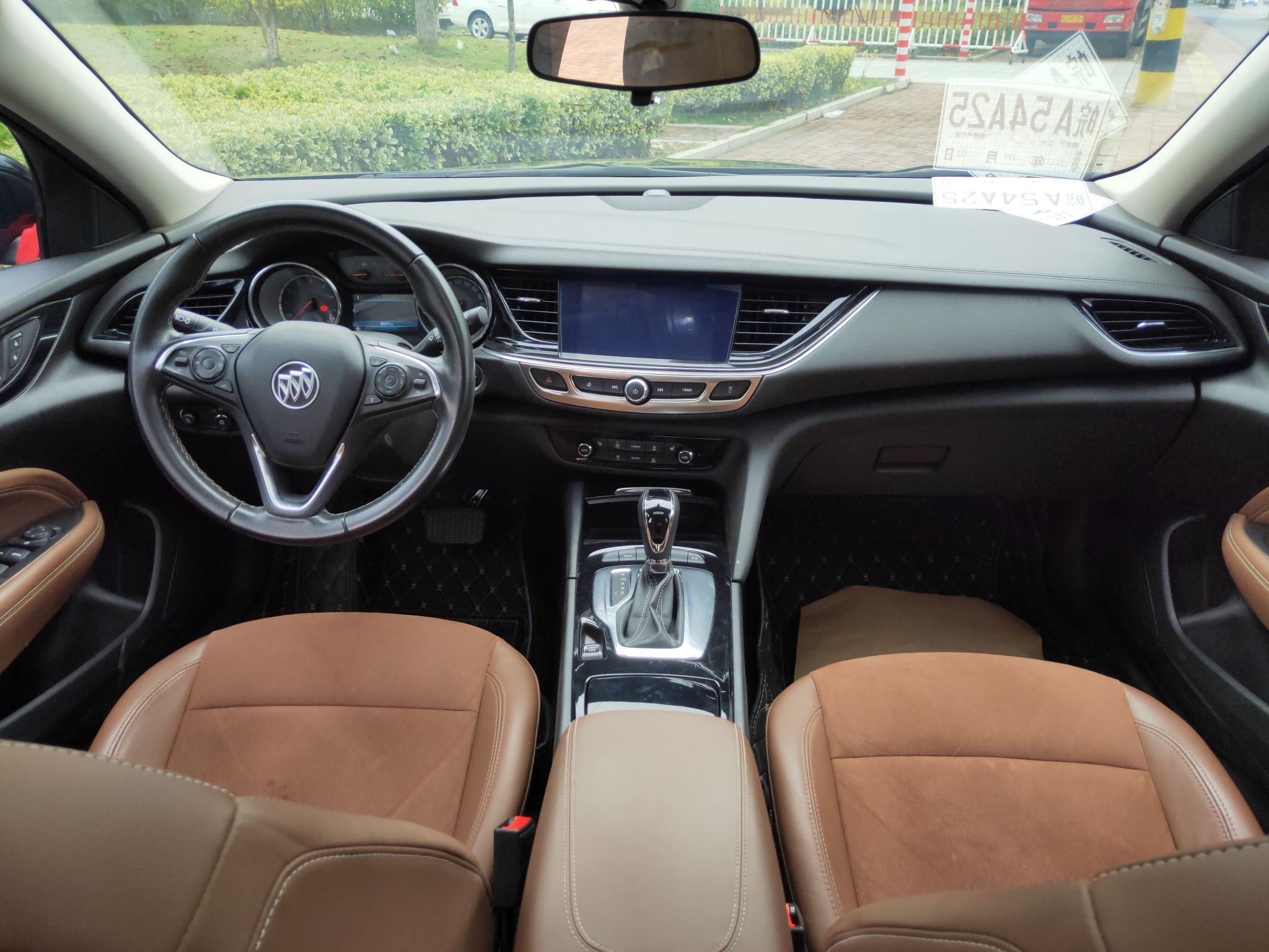 别克君威2019款15t自动20t精英型国Ⅴ