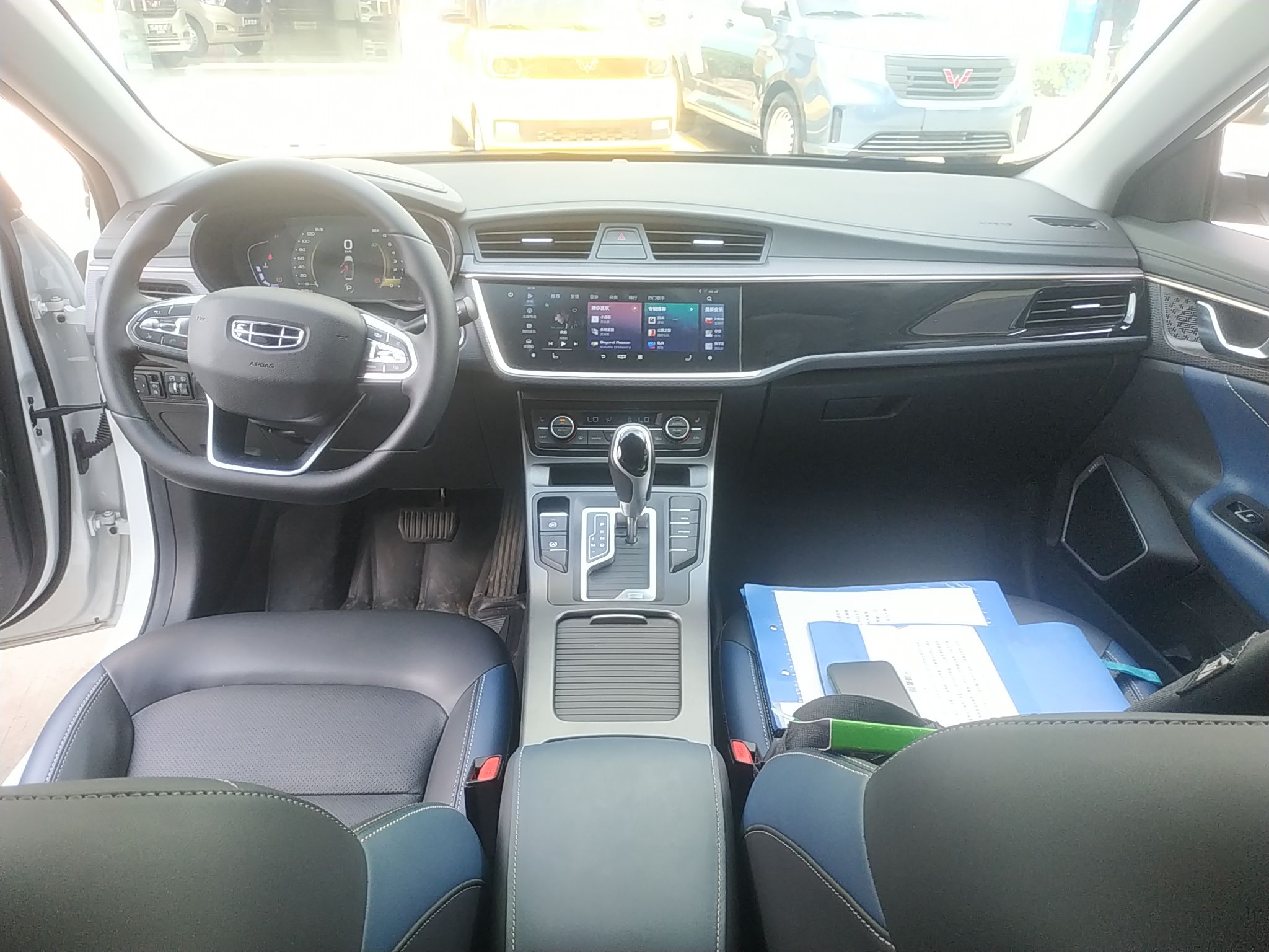 吉利帝豪gl2020款14t自动尊贵型国Ⅵ