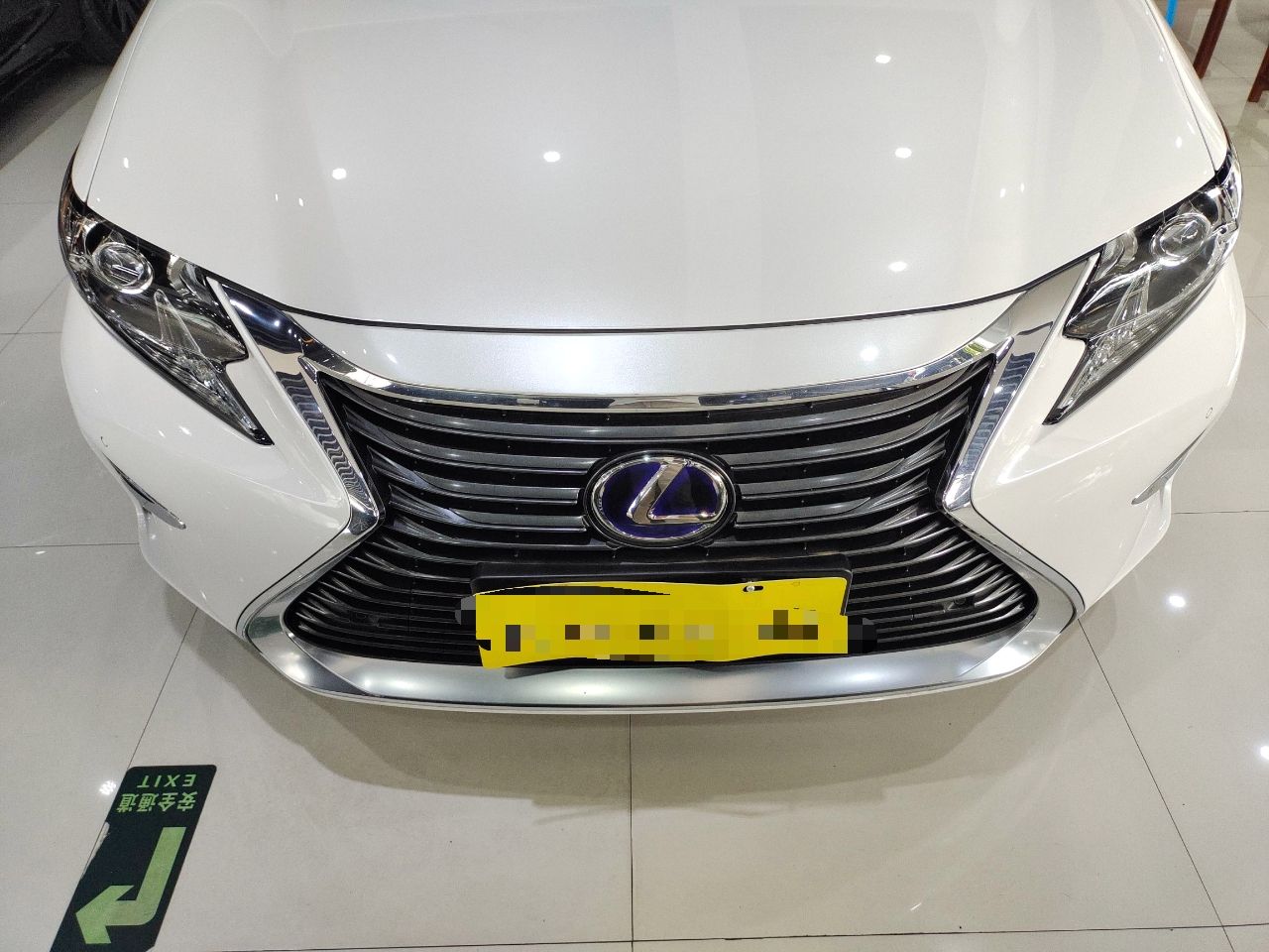 雷克萨斯ES 300h [进口] 2015款 2.5L 自动 舒适版 