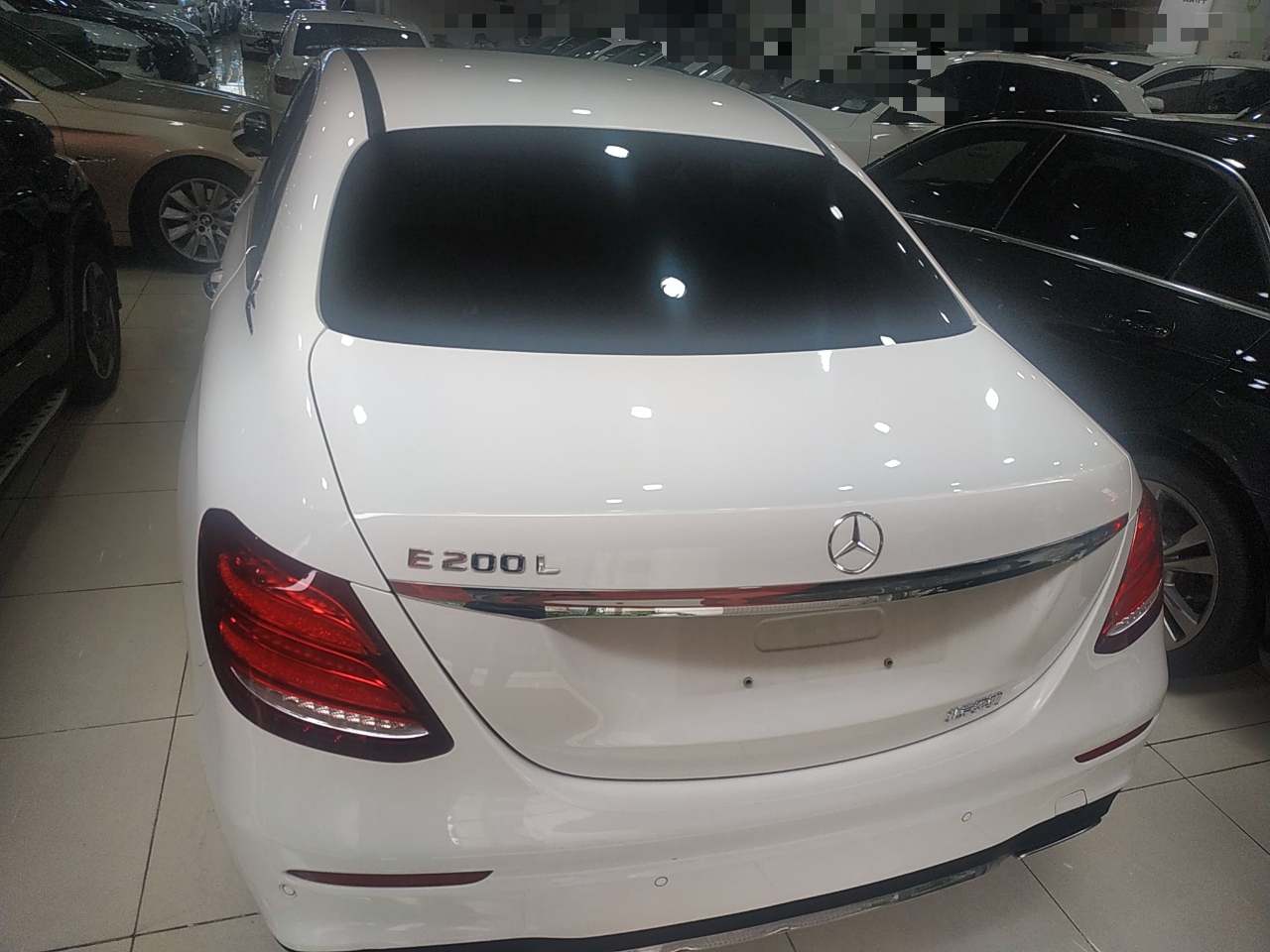 奔驰E级 E200L 2018款 2.0T 自动 汽油 运动型改款 (国Ⅴ) 