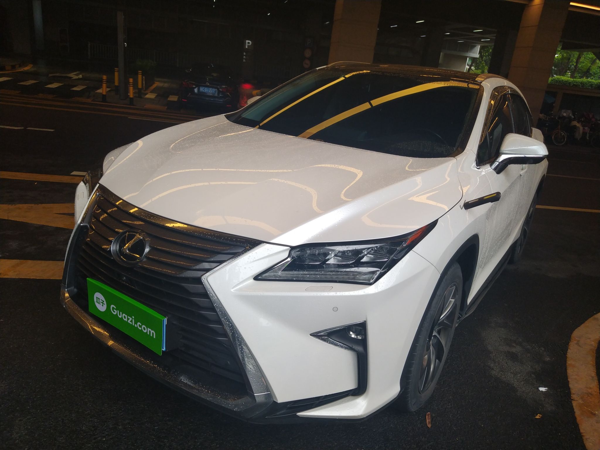 雷克萨斯RX 300 [进口] 2016款 2.0T 自动 四驱 典雅版 