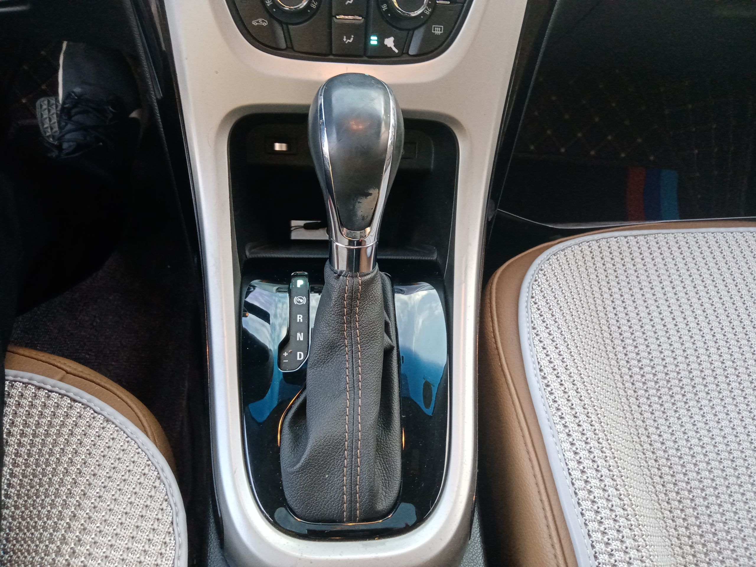 别克英朗GT 2013款 1.6T 自动 时尚运动型 (国Ⅳ) 