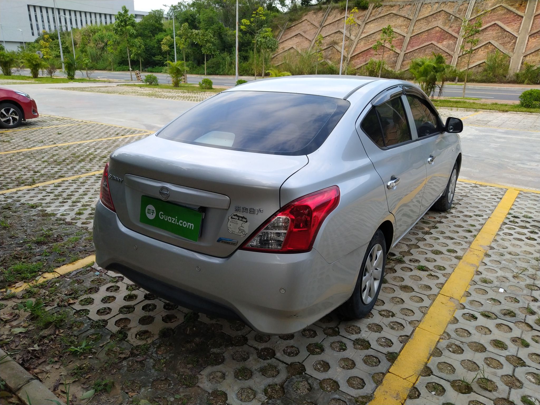 日产阳光 2015款 15l 自动 xe舒适版 (国Ⅳ)